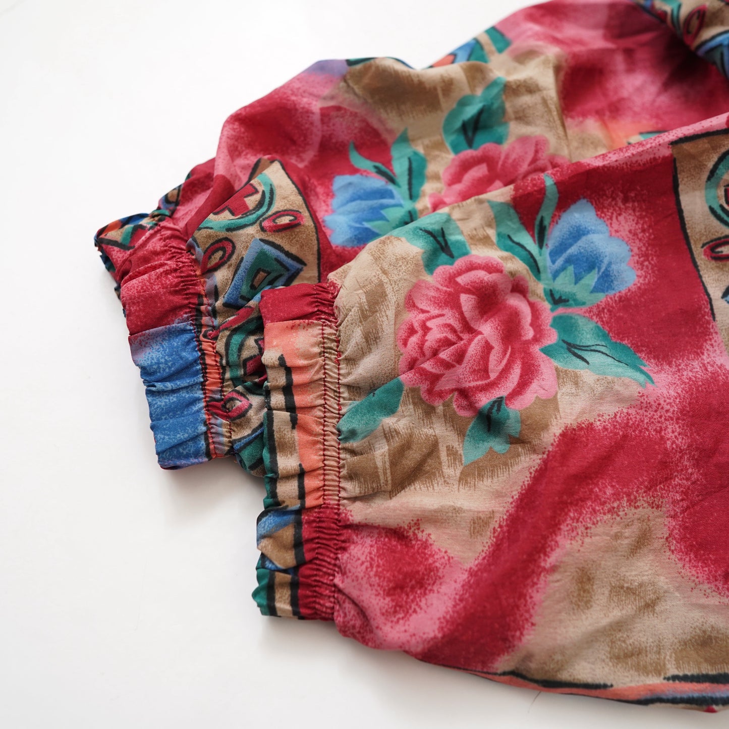 90s Pattern Nylon jacket