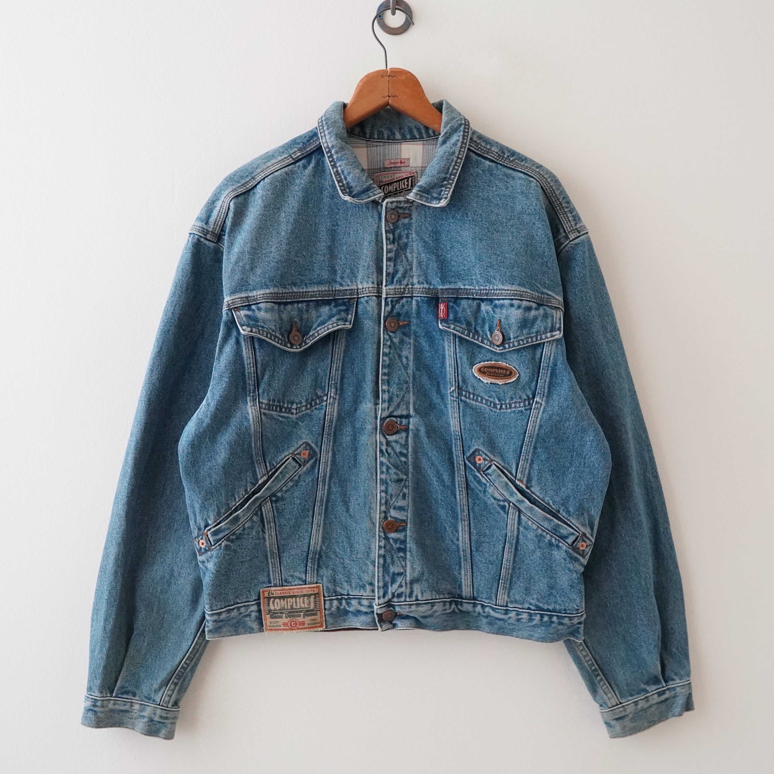 COMPLICES denim jacket – NEVER KNOWS