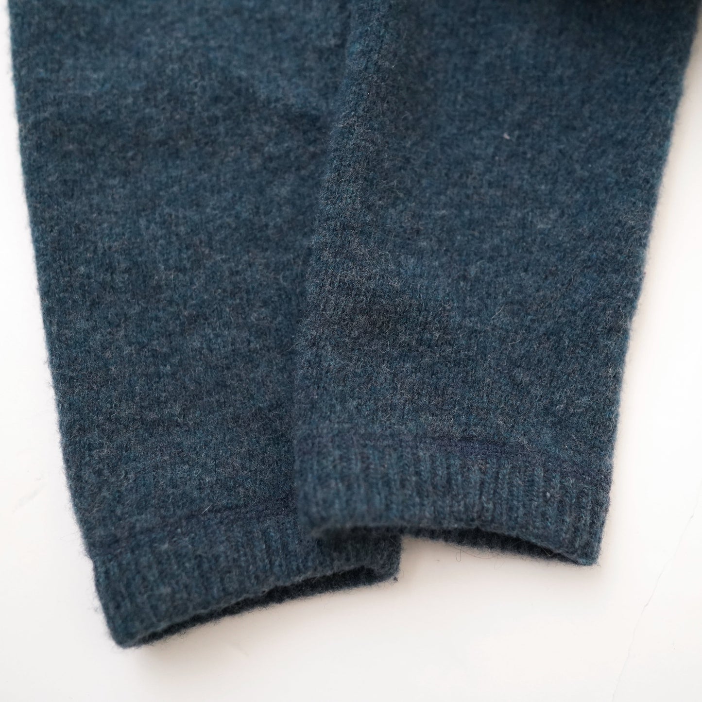 STUSSY wool sweater