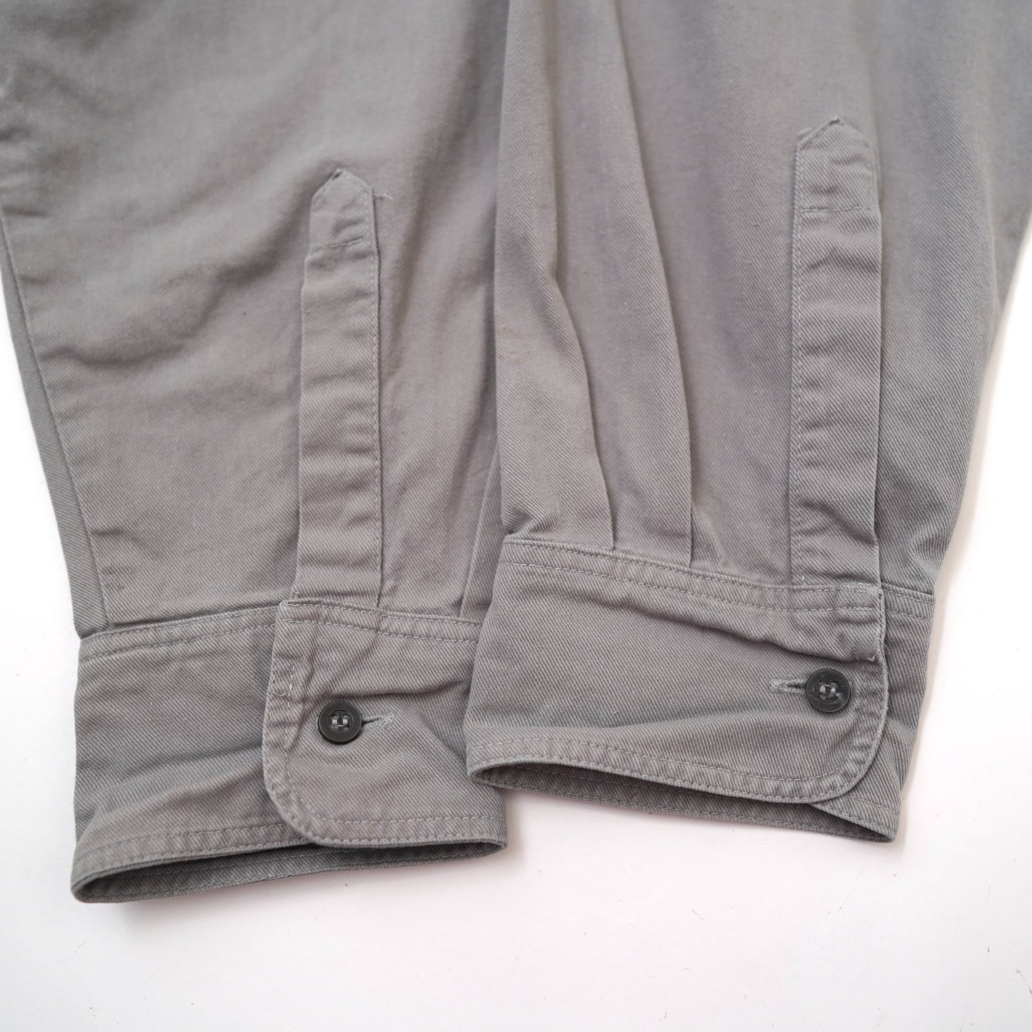 F&F patched wolk shirt