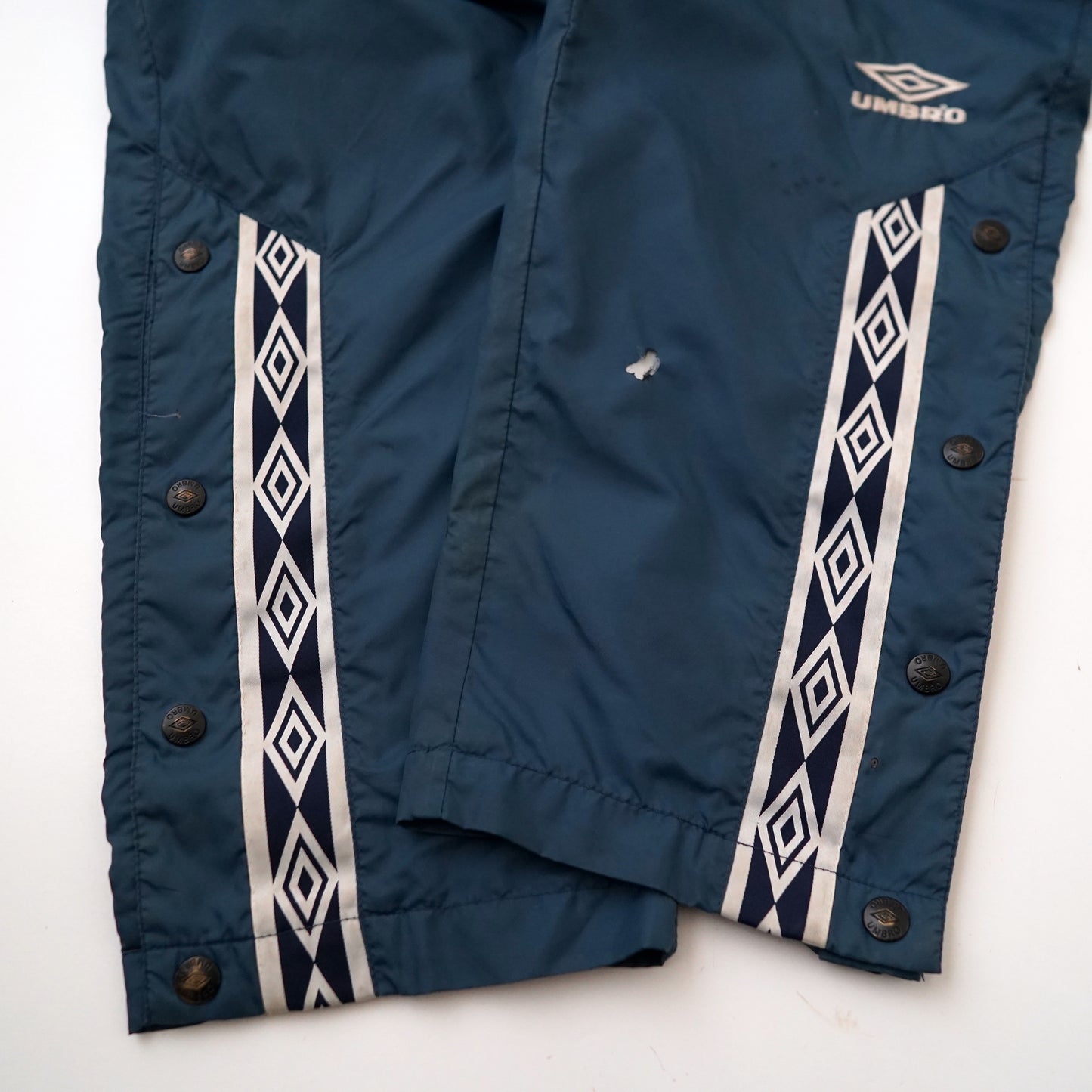 UMBRO nylon pants