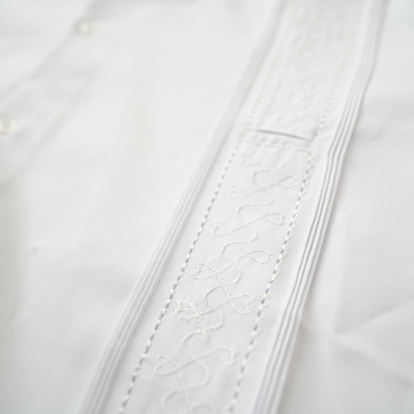 vertical embroidery shirt