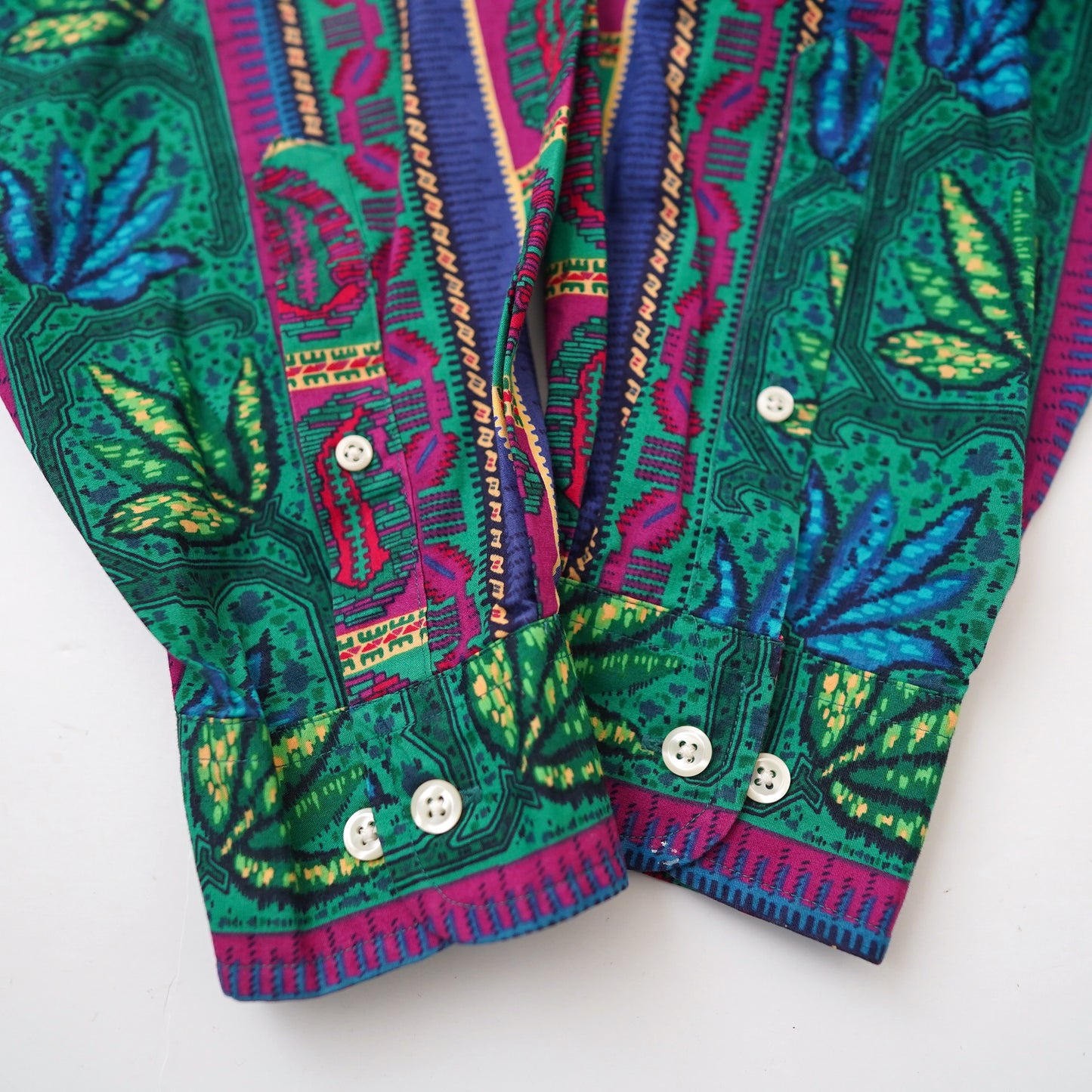 paisley pattern shirt