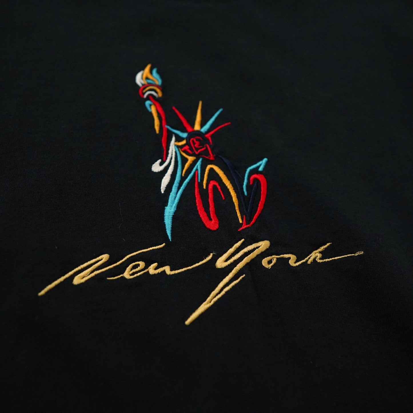 statue of liberty tee