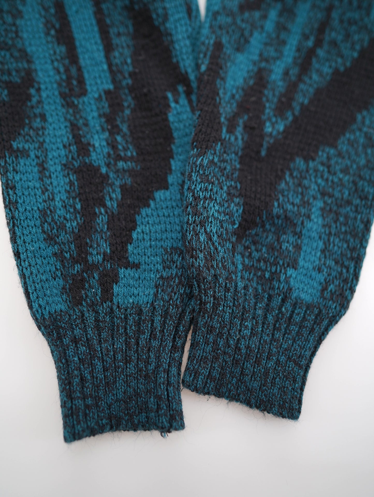 90s MTO knit cardigan