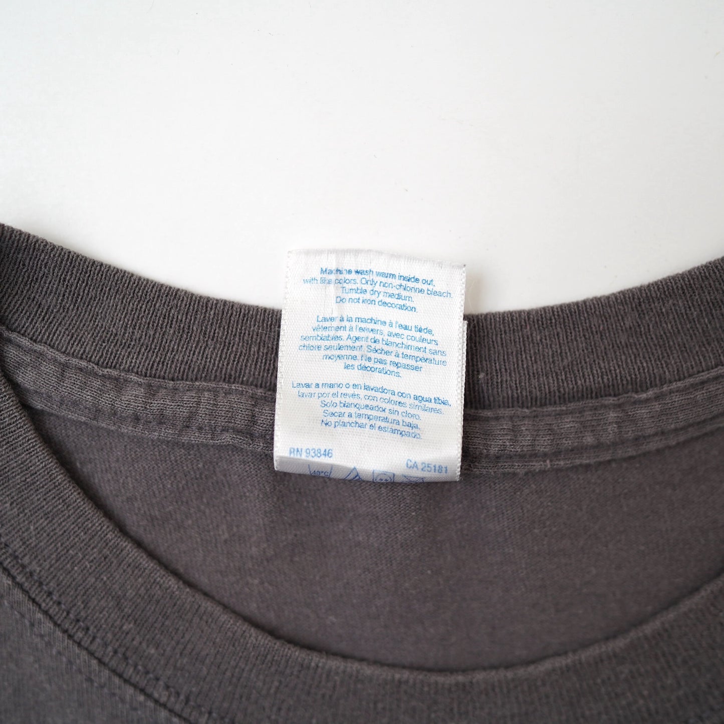 00s GILDAN racing tee