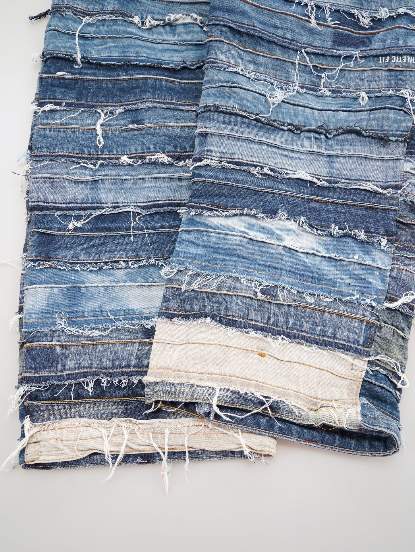 Levi's 559 remake denim pants