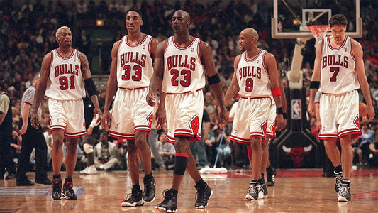 シカゴ・ブルズ（Chicago Bulls）特集｜NBAとストリートの伝説を今、身にまとう。