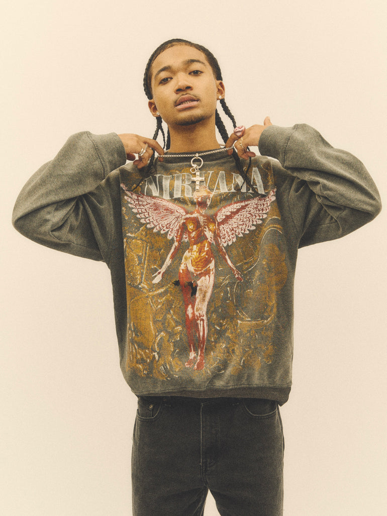 2024 A/W Collection 1−32
