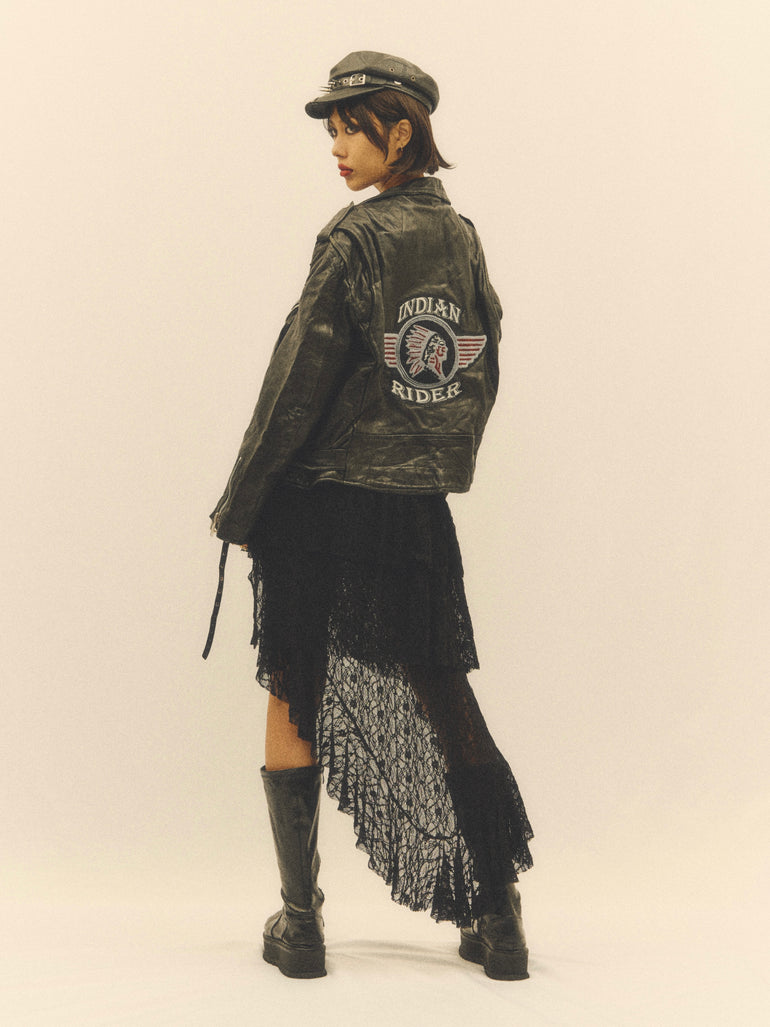 2024 A/W Collection 1−16