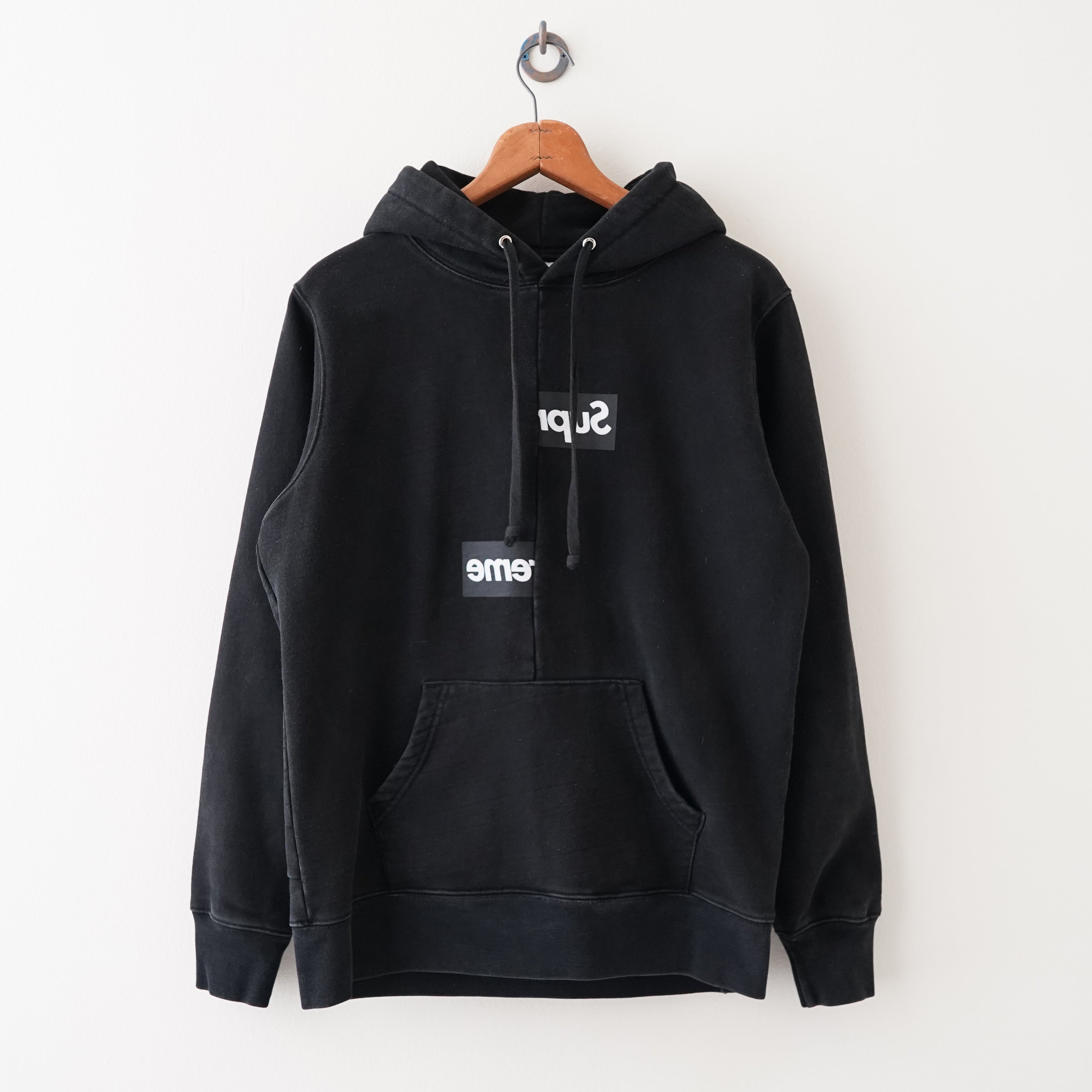 Comme des garcons supreme hoodie sale