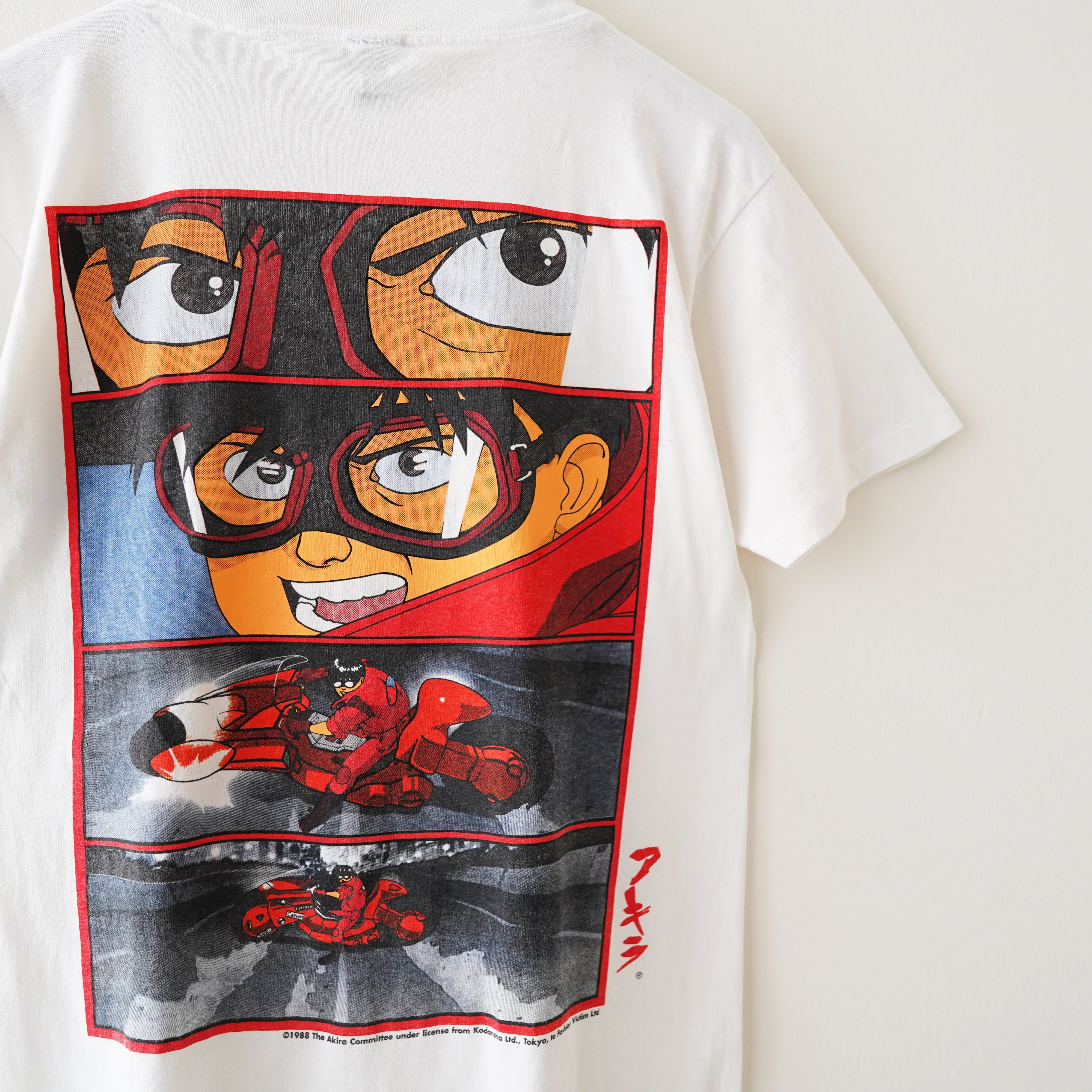 90s AKIRA tee – NEVER KNOWS