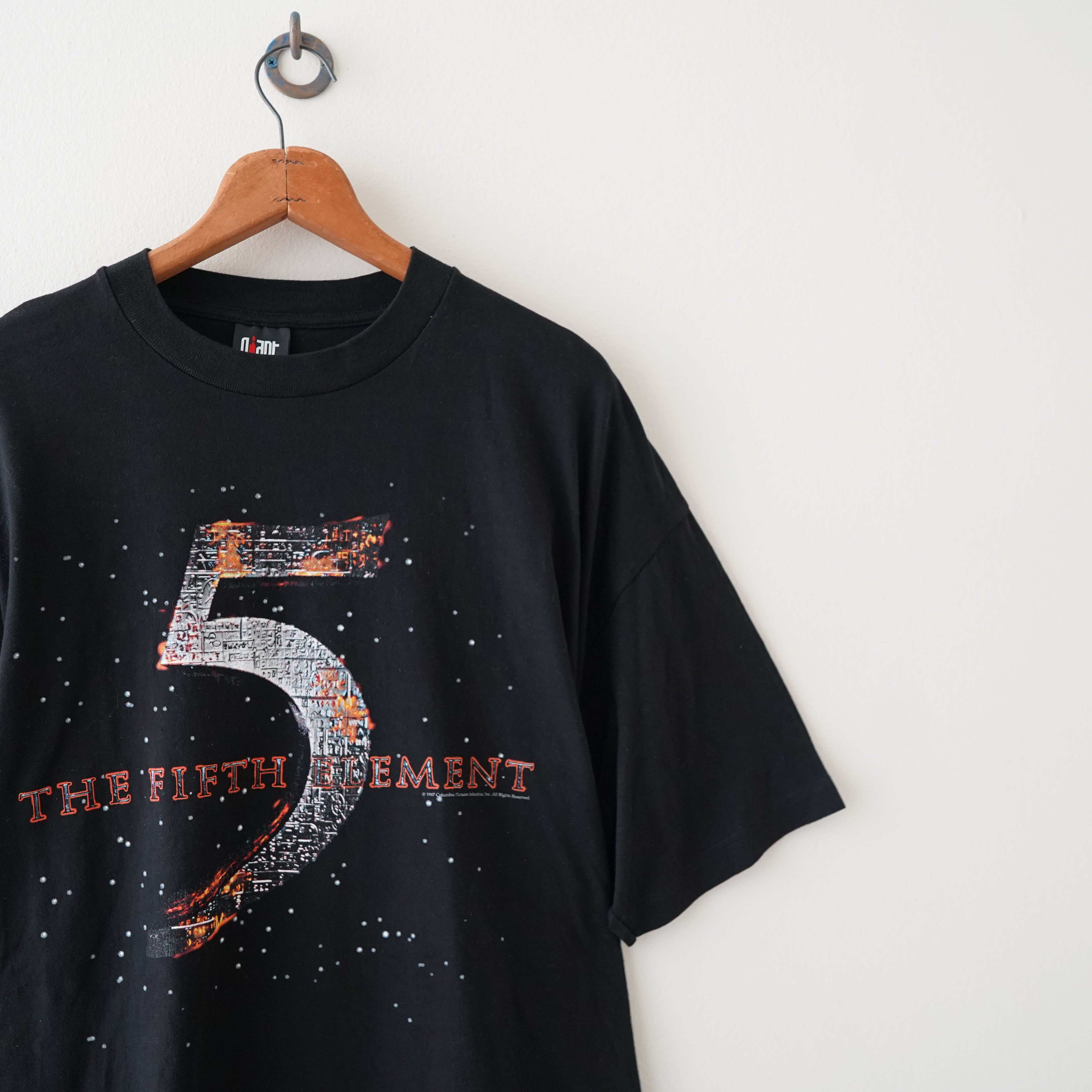 90s THE FIFTH ELEMENT tee – NEVER KNOWS