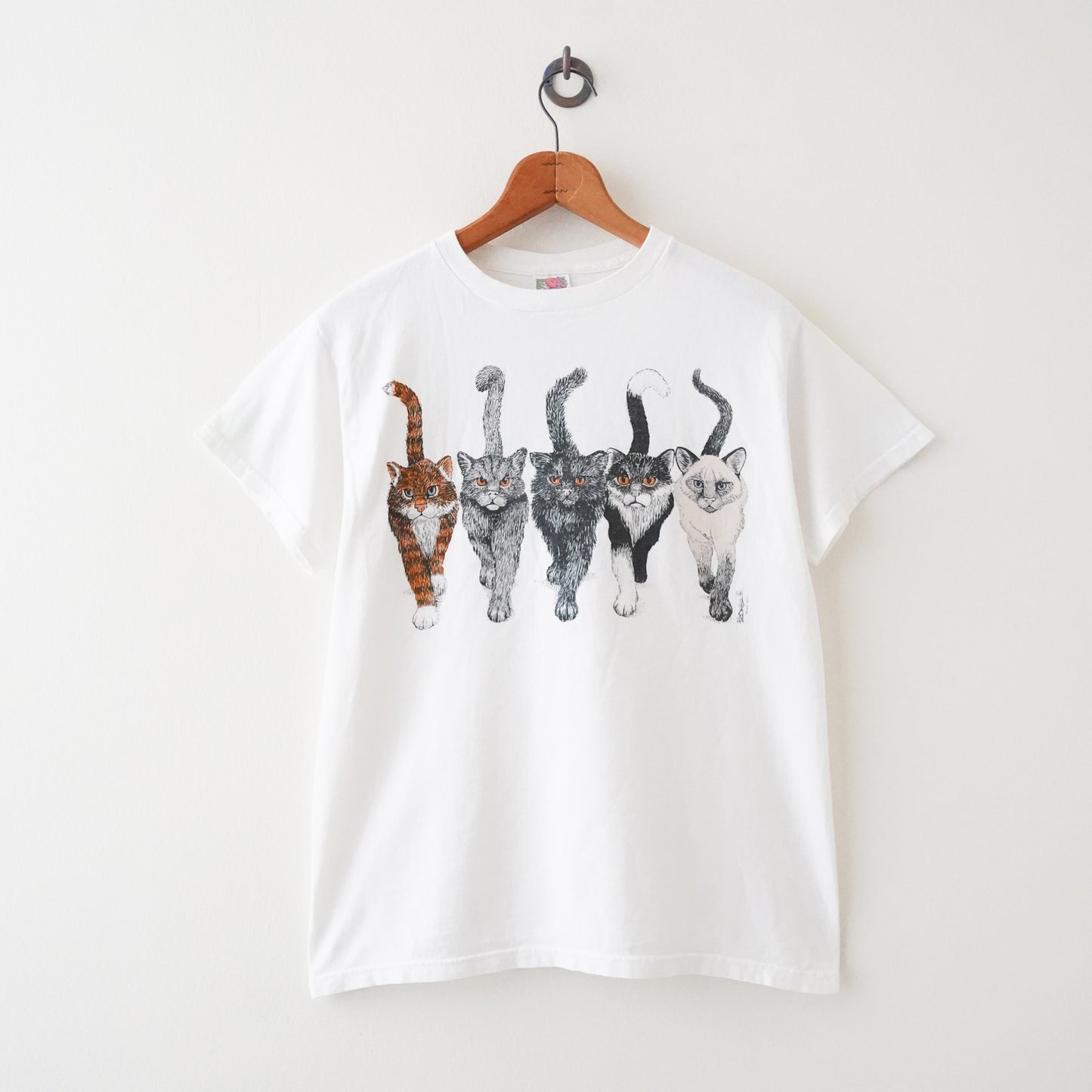 90s Animal tee