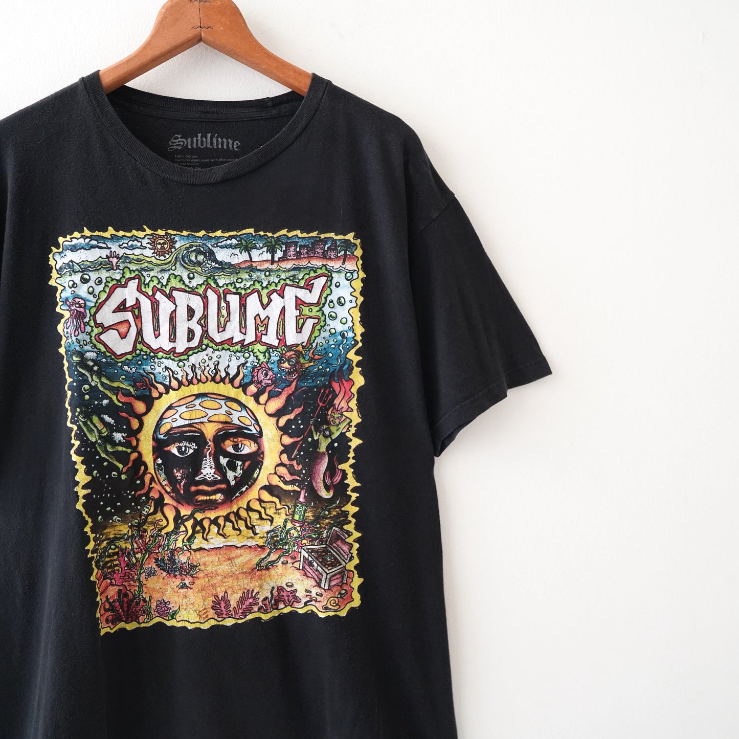 SUBLIME tee