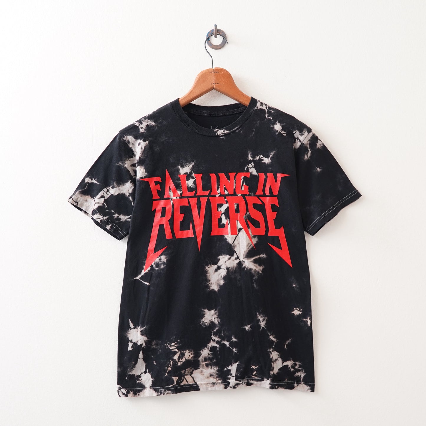 FALLING IN REVERSE tee