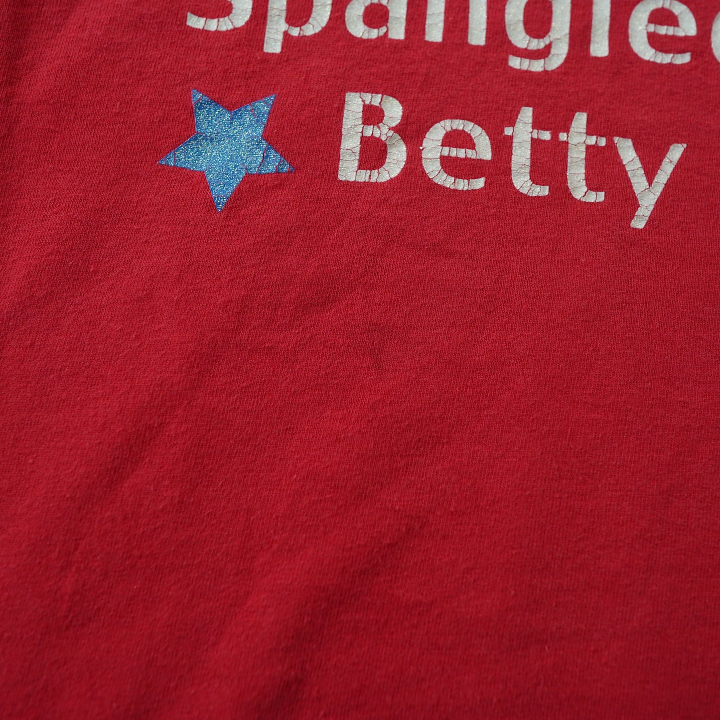 90s Betty tee