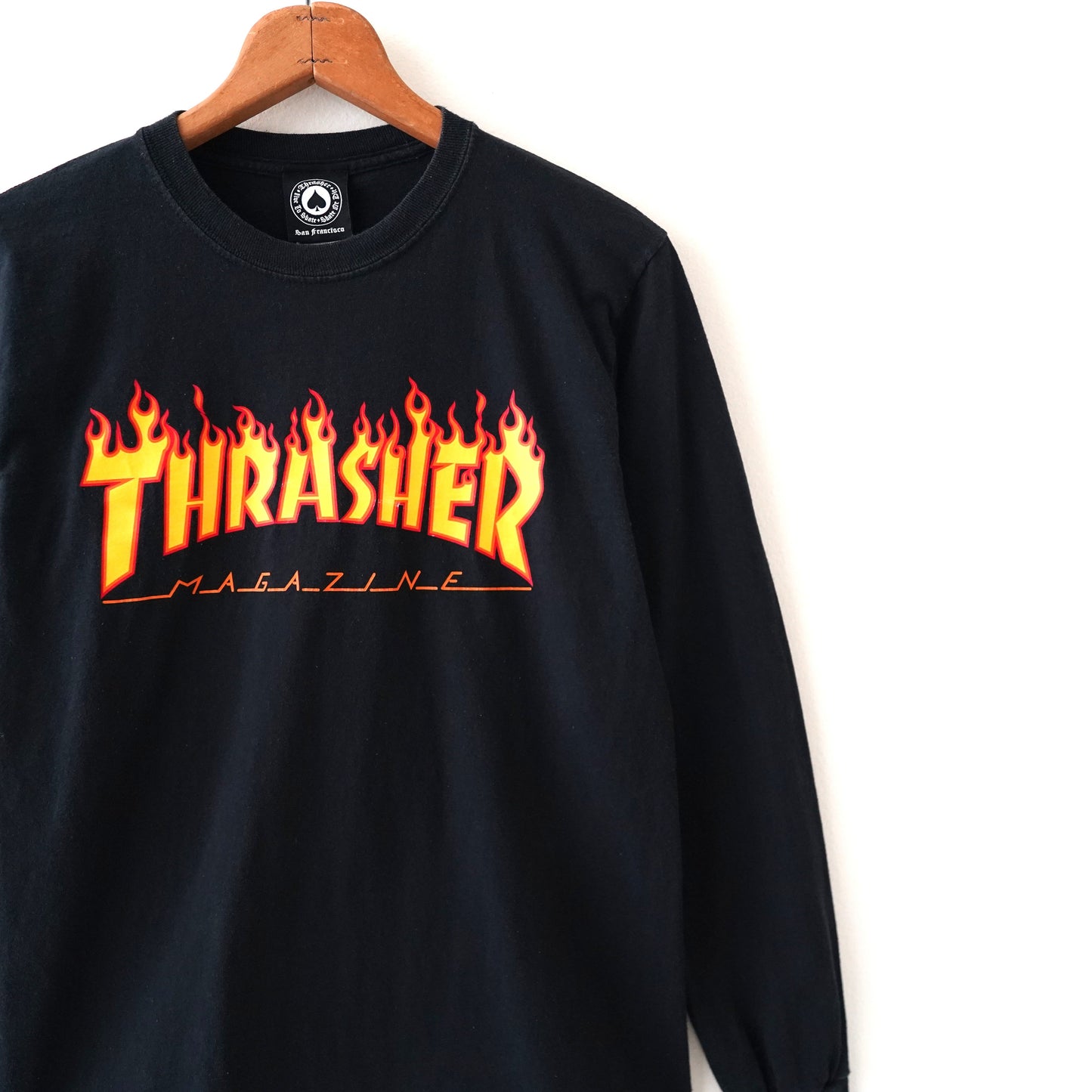 THRASHER logo tee