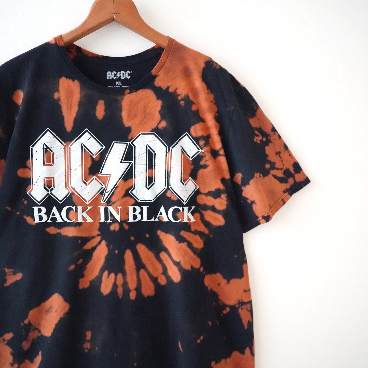 AC/DC tee