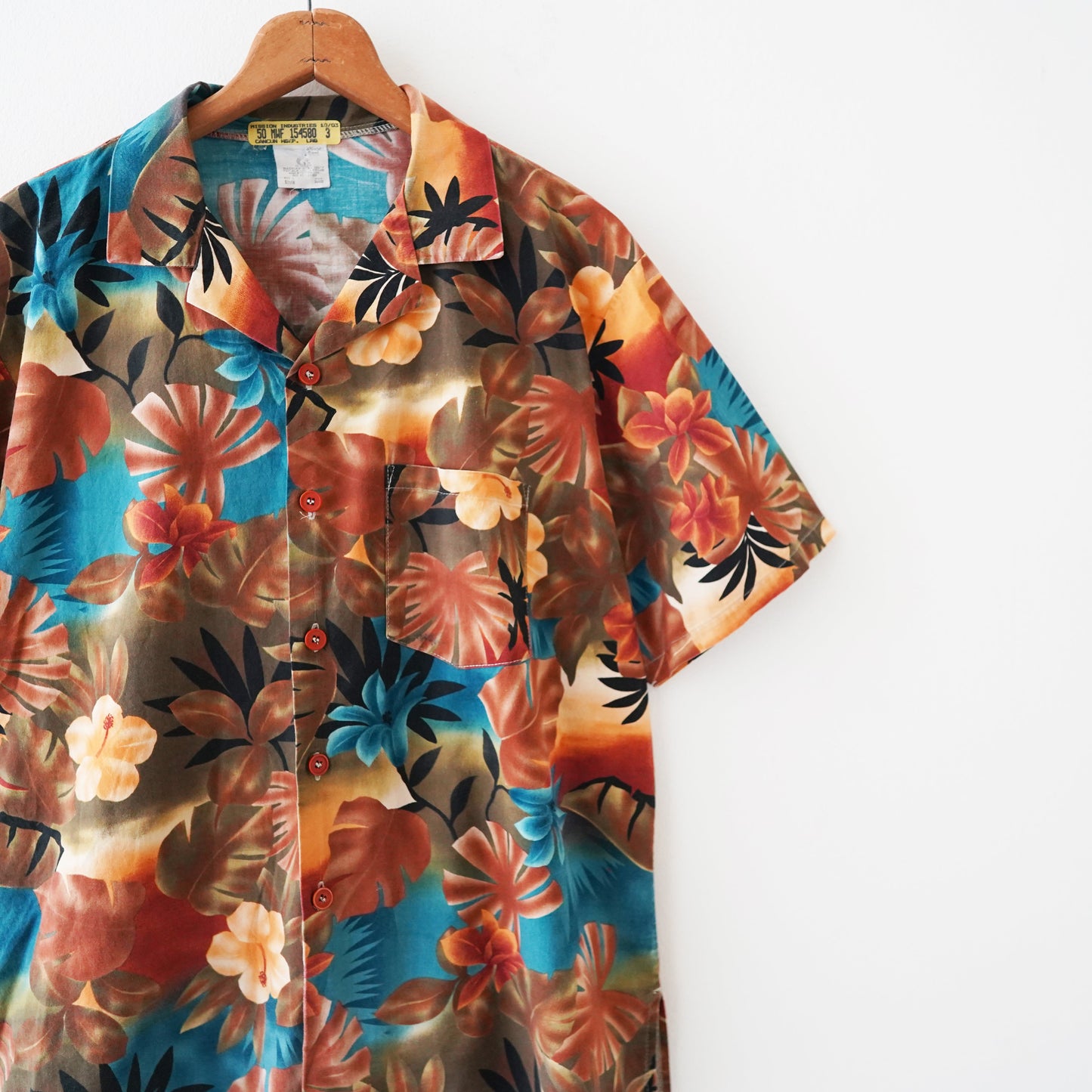 90s Aloha shirt