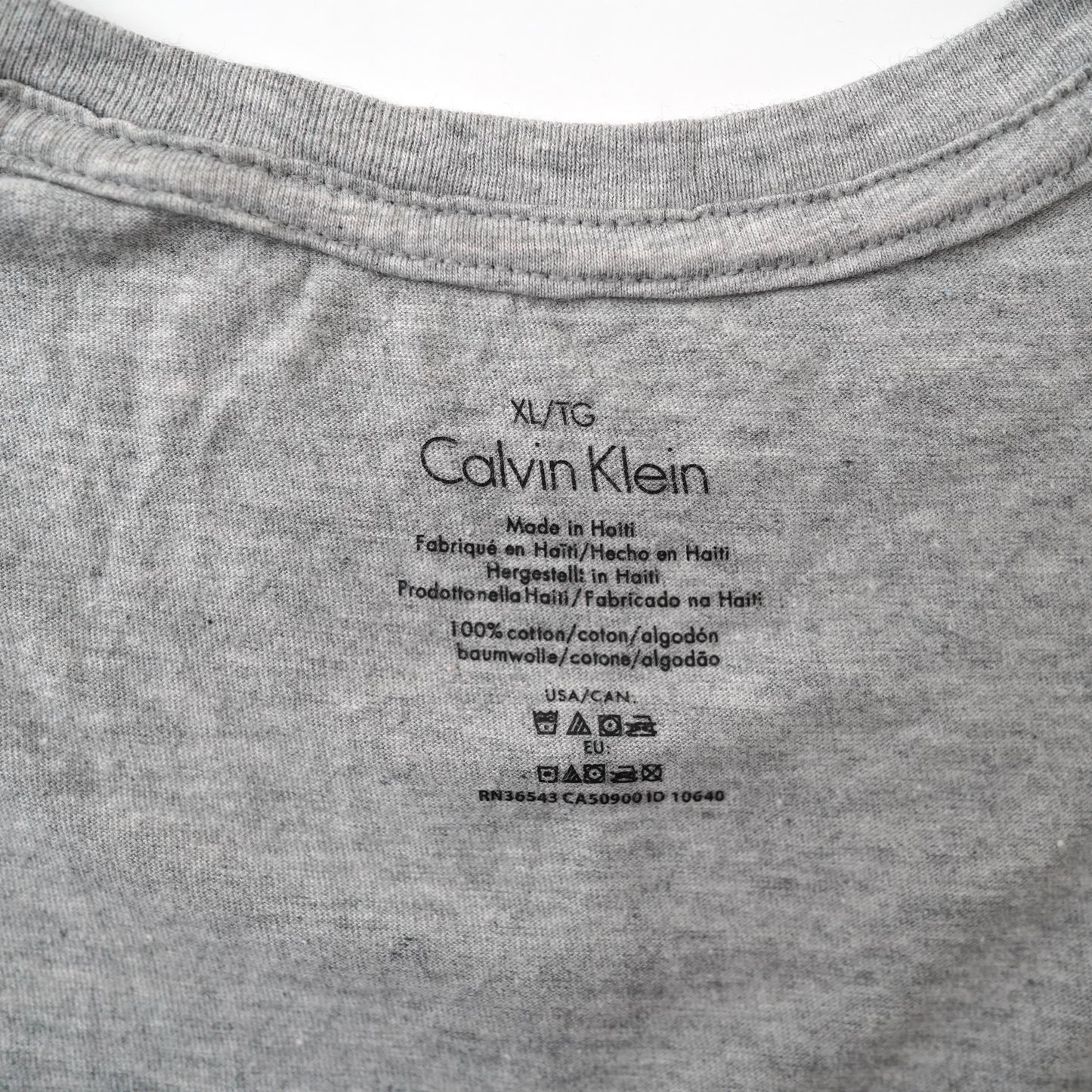 Calvin klein tee