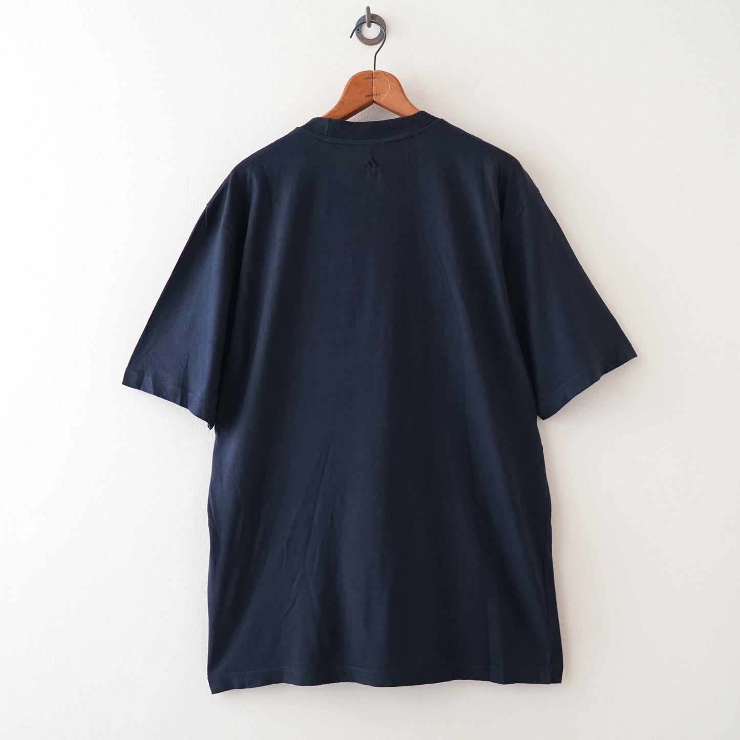 adidas logo tee