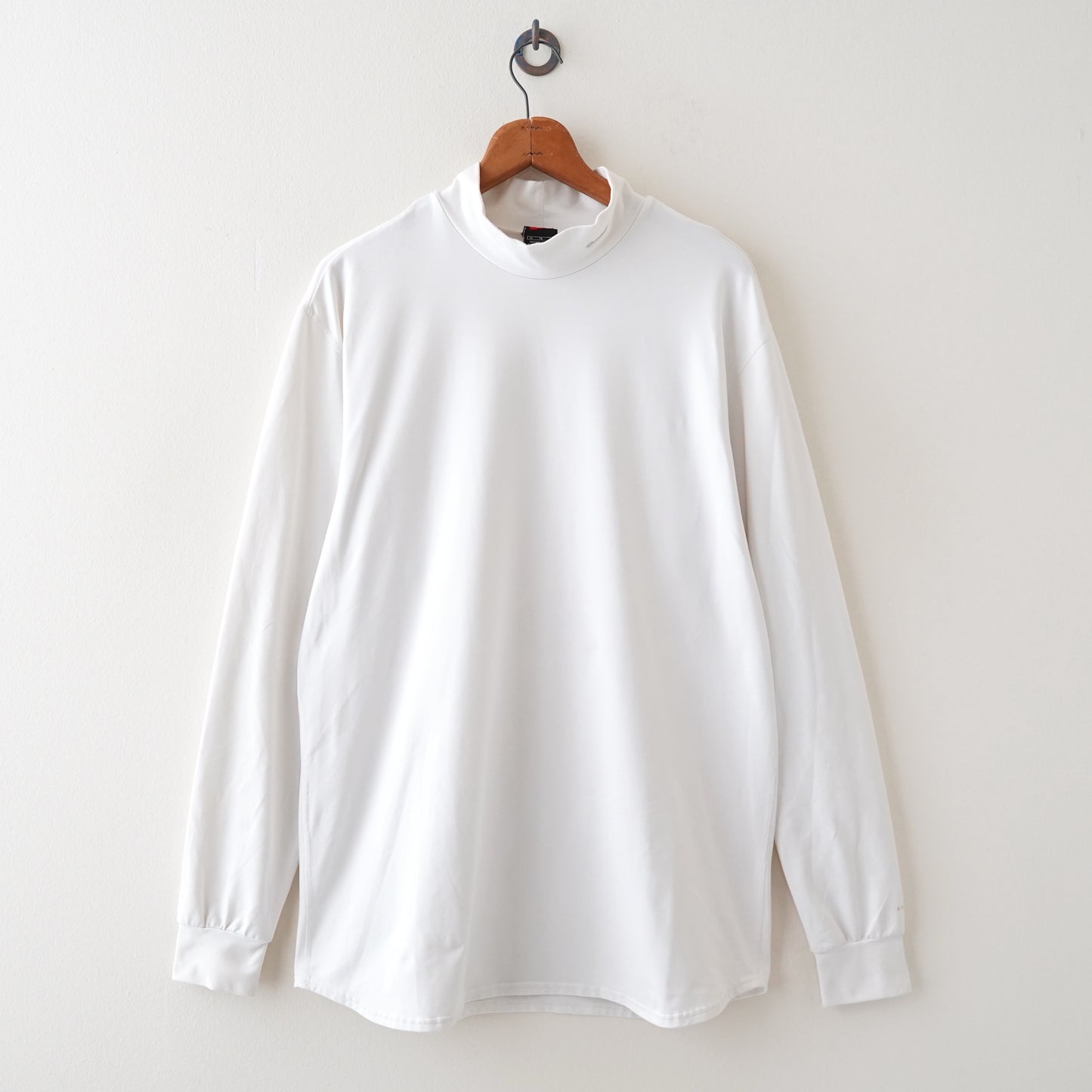 NIKE mocneck long tee