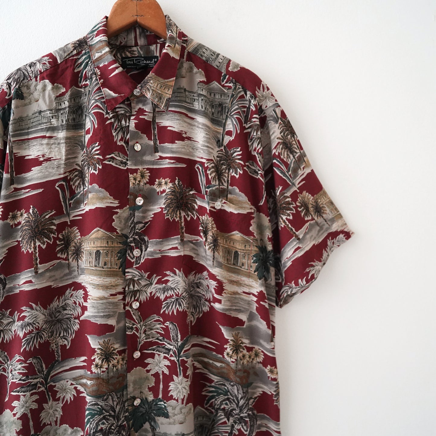 Aloha shirt