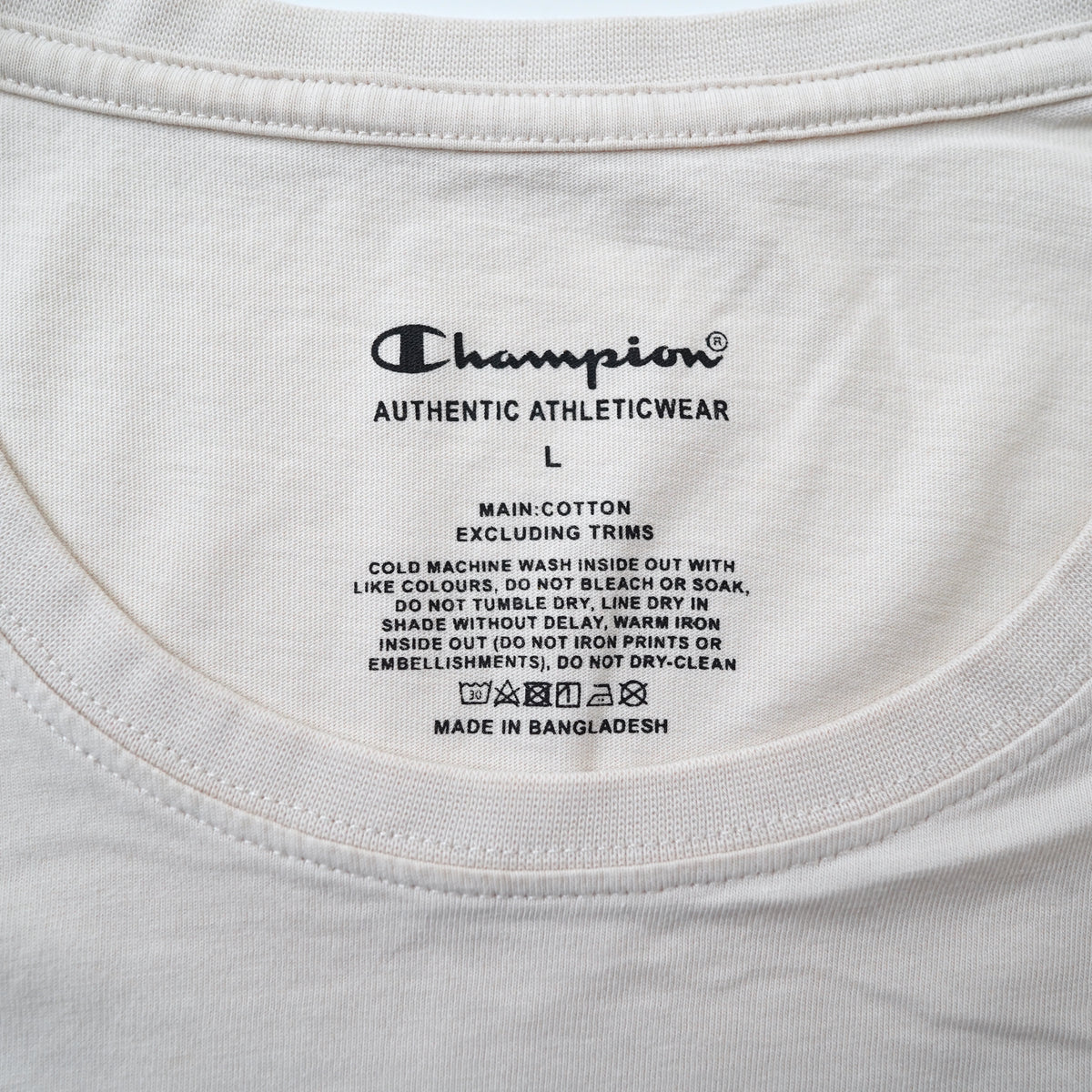 Champion logo tee