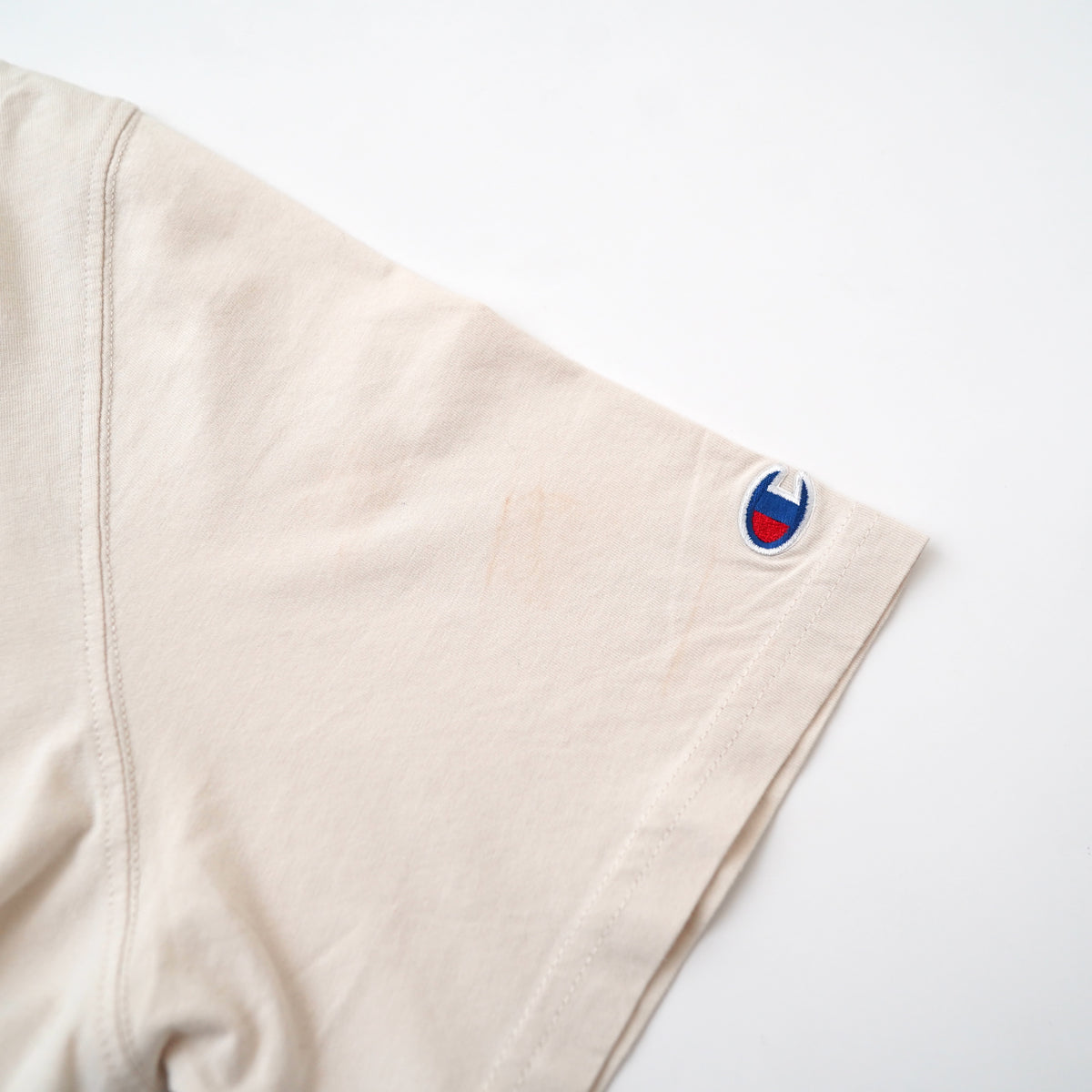 Champion logo tee