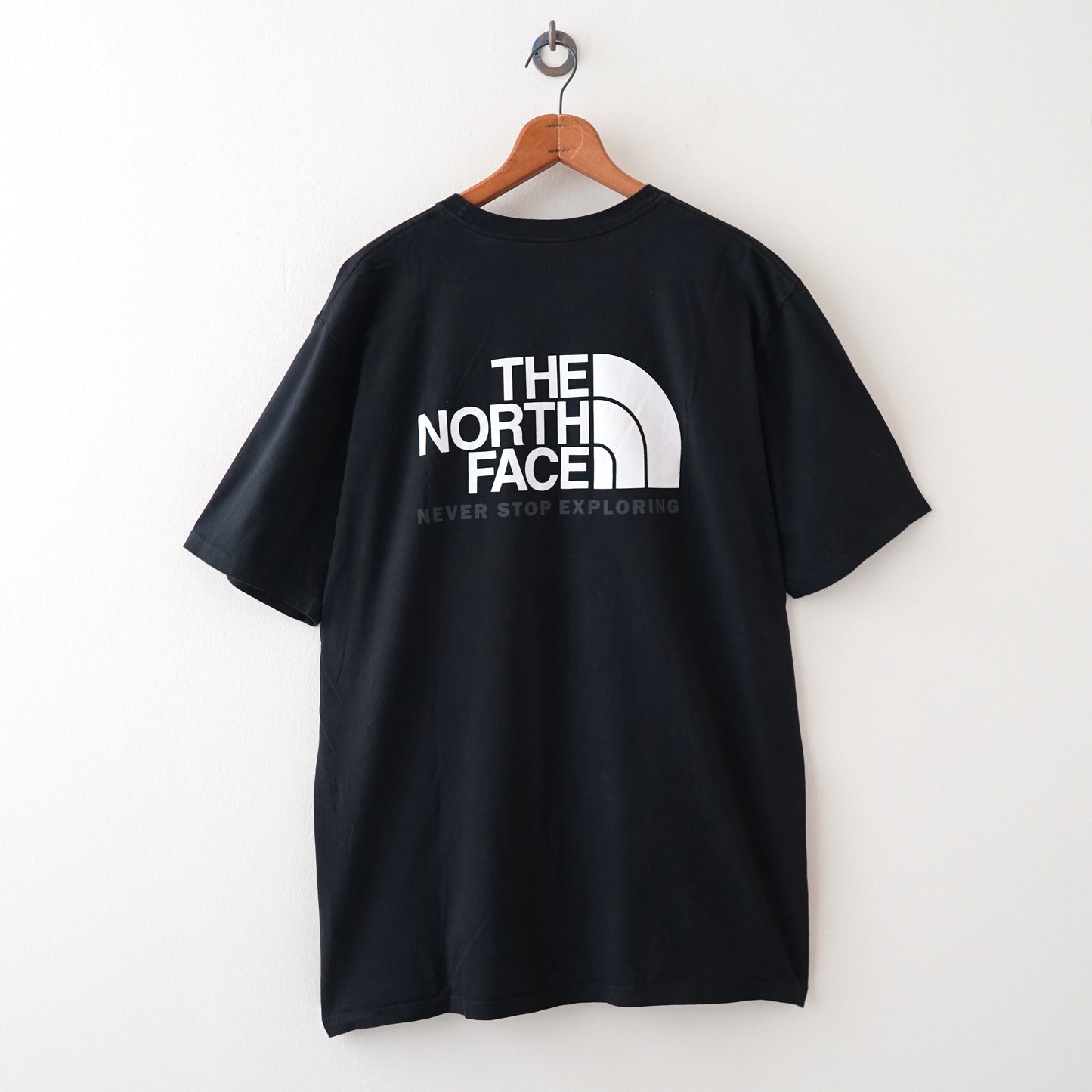 THE NORTH FACE tee