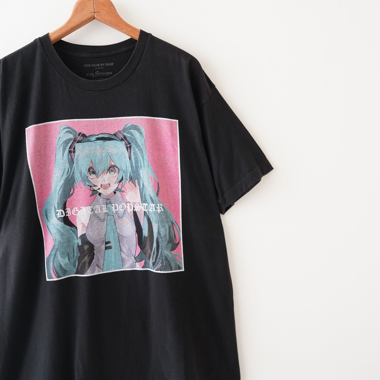 Hatsune miku tee