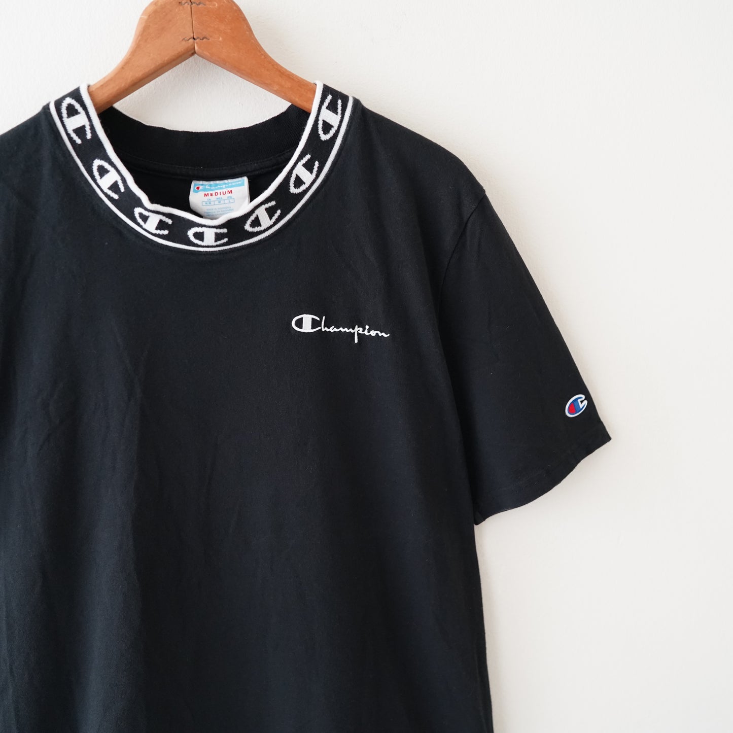 Champion Lib neck tee