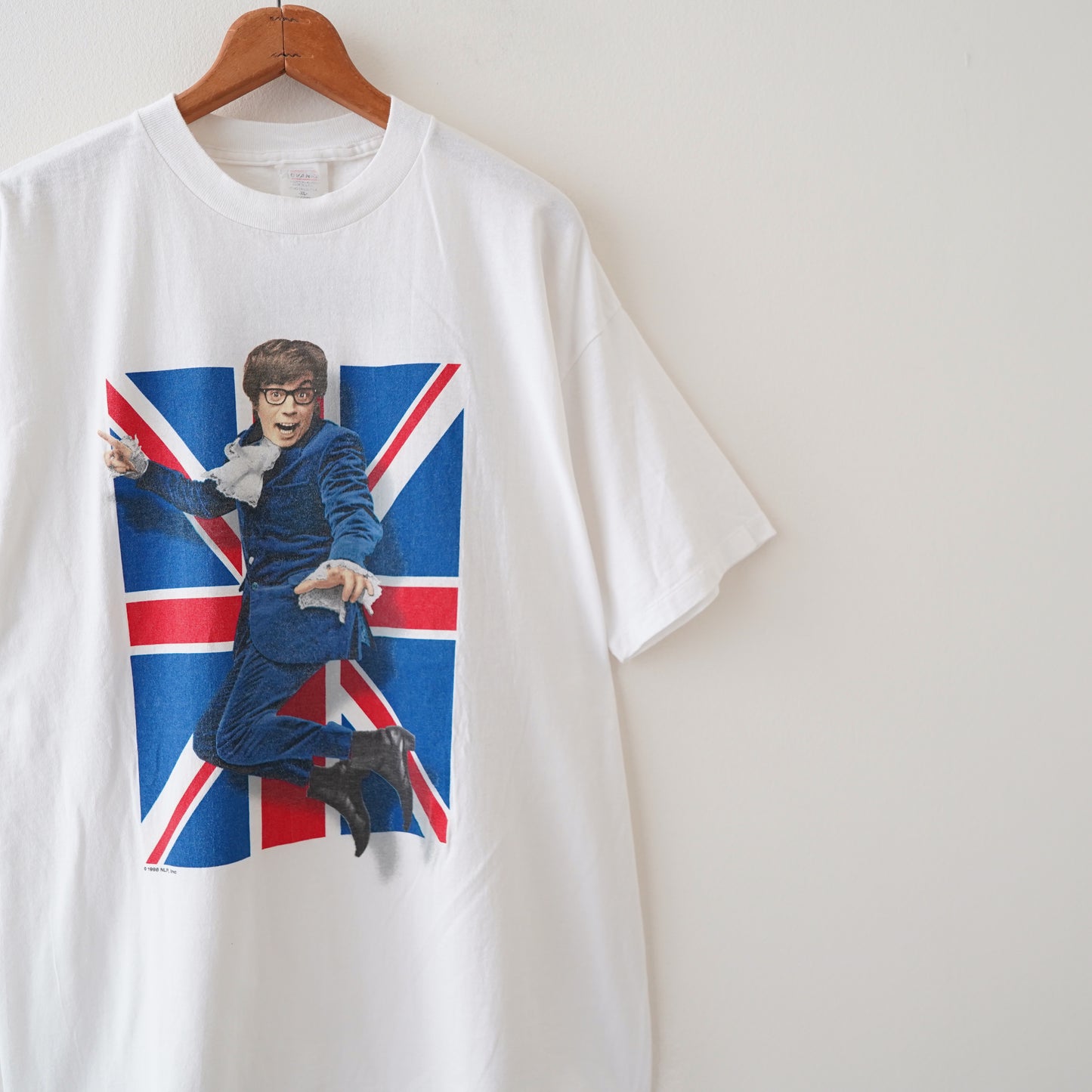 90s Austin Powers tee