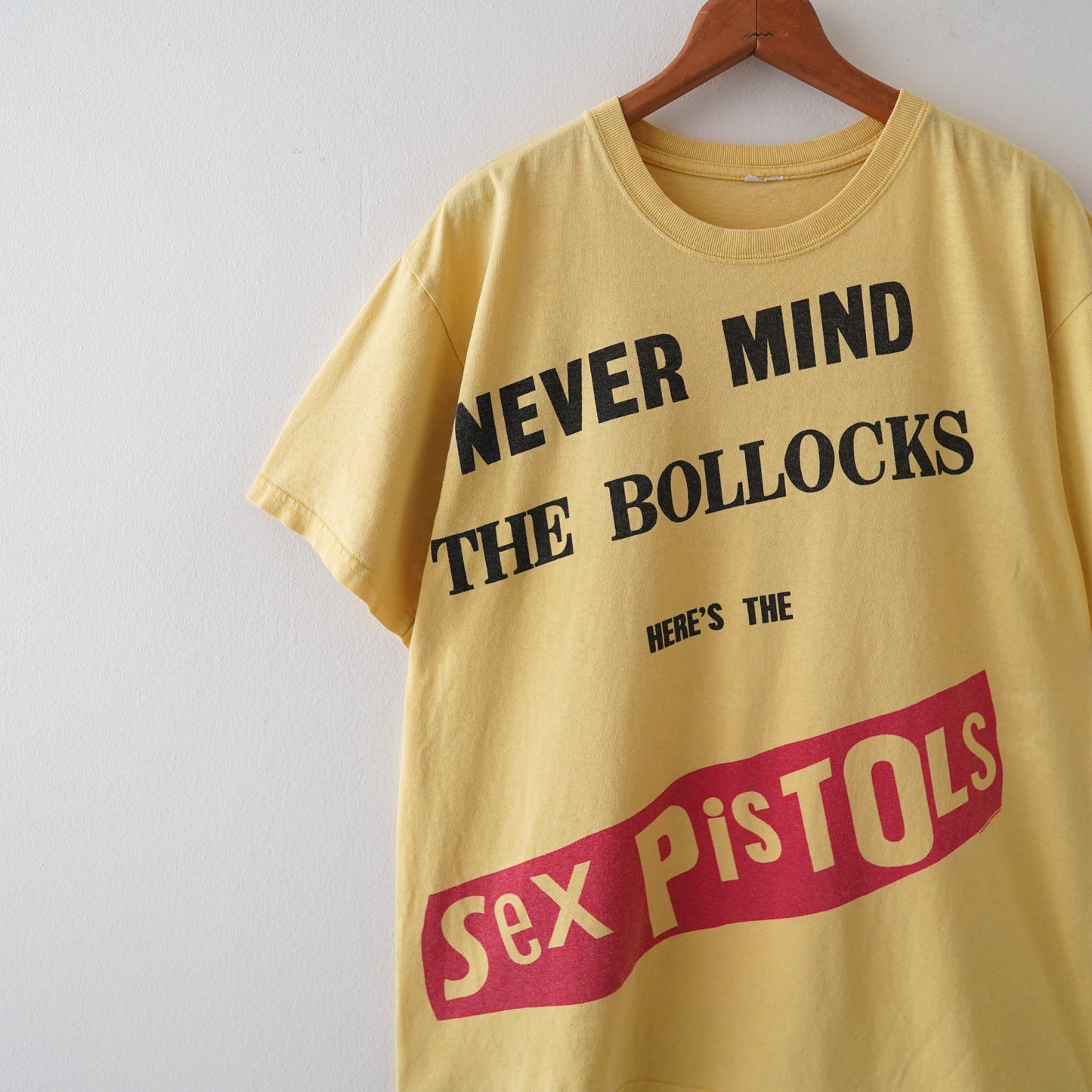 00'Sex Pistols tee