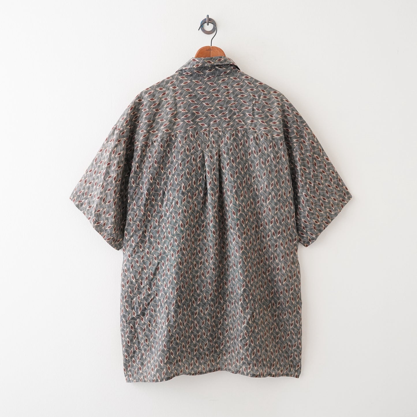 pattern shirt