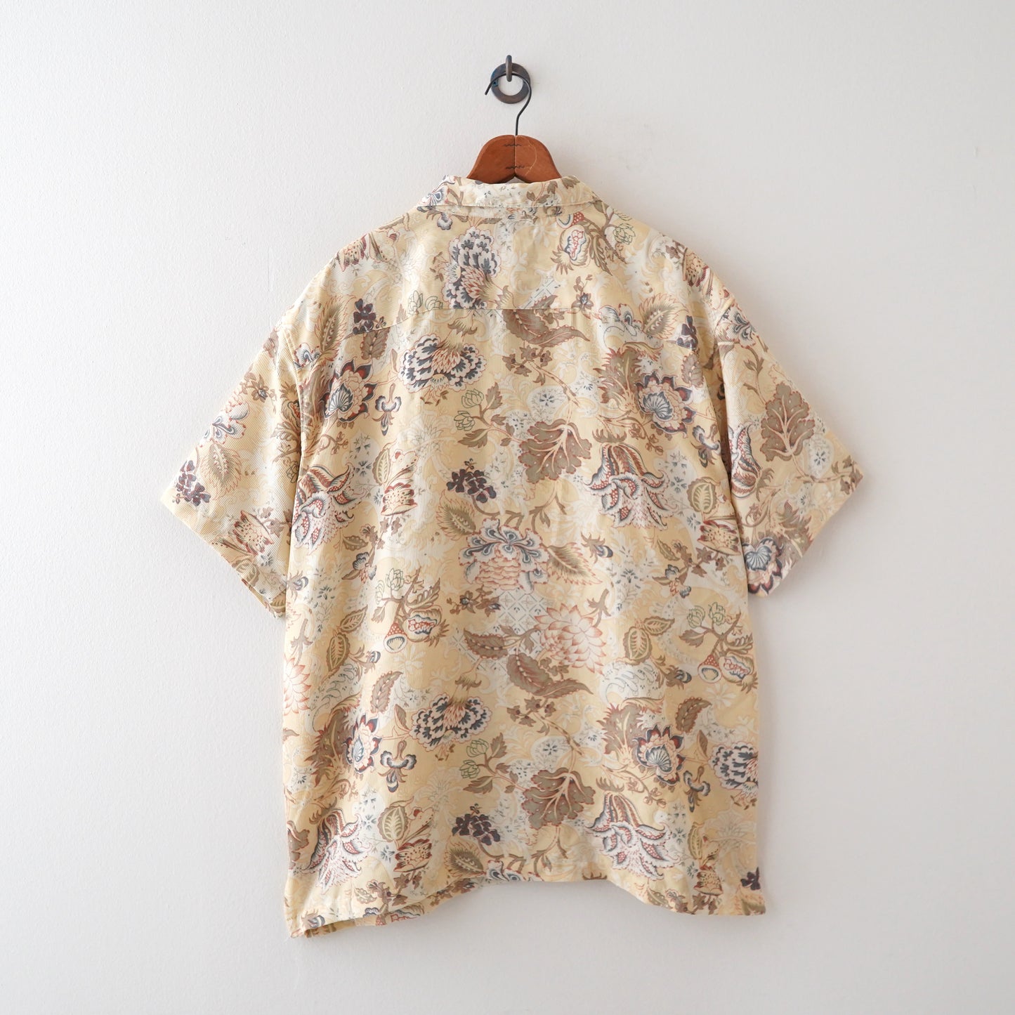 Flower shirt