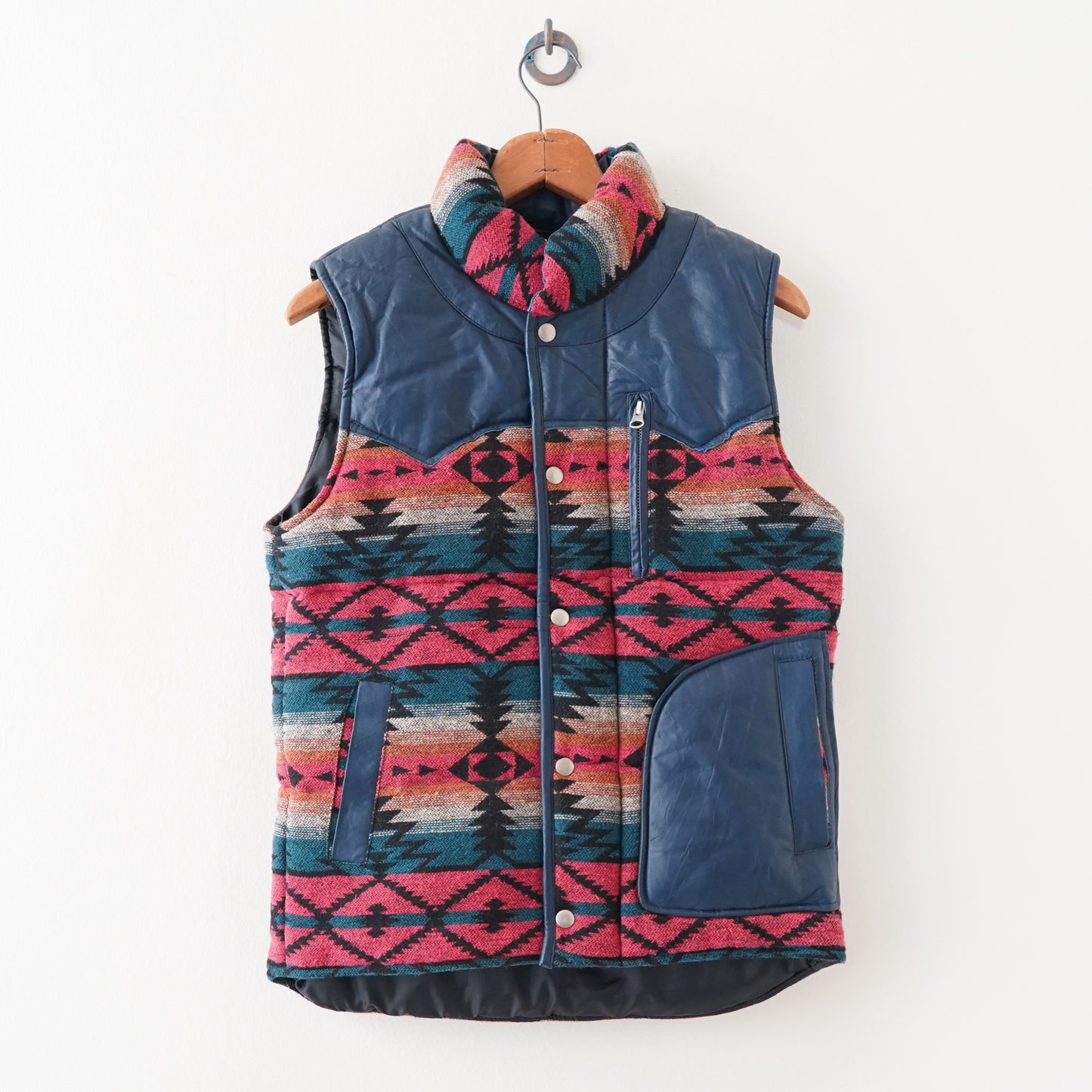 Patten down vest