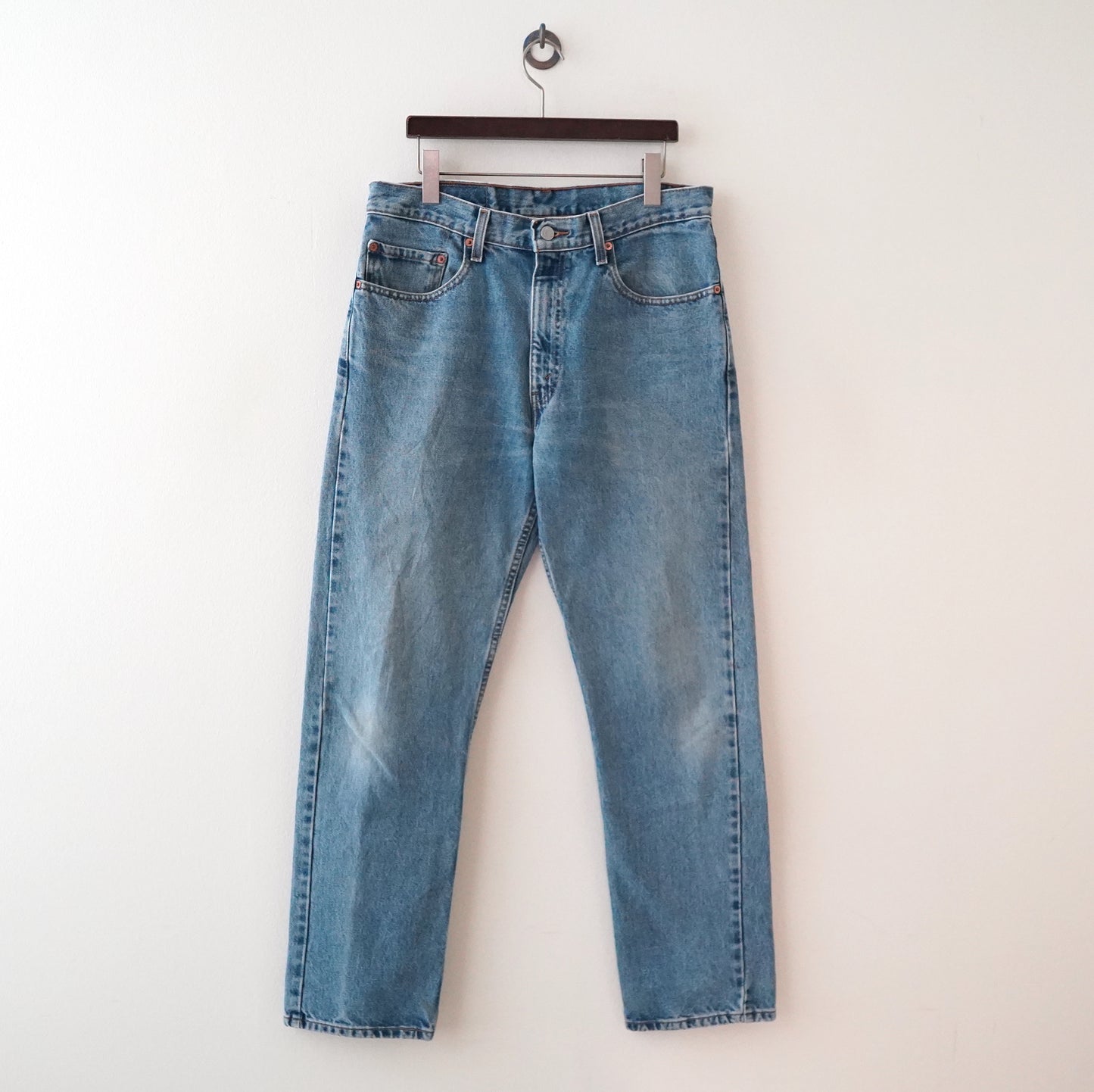 Levi's 505 Tapered denim pants