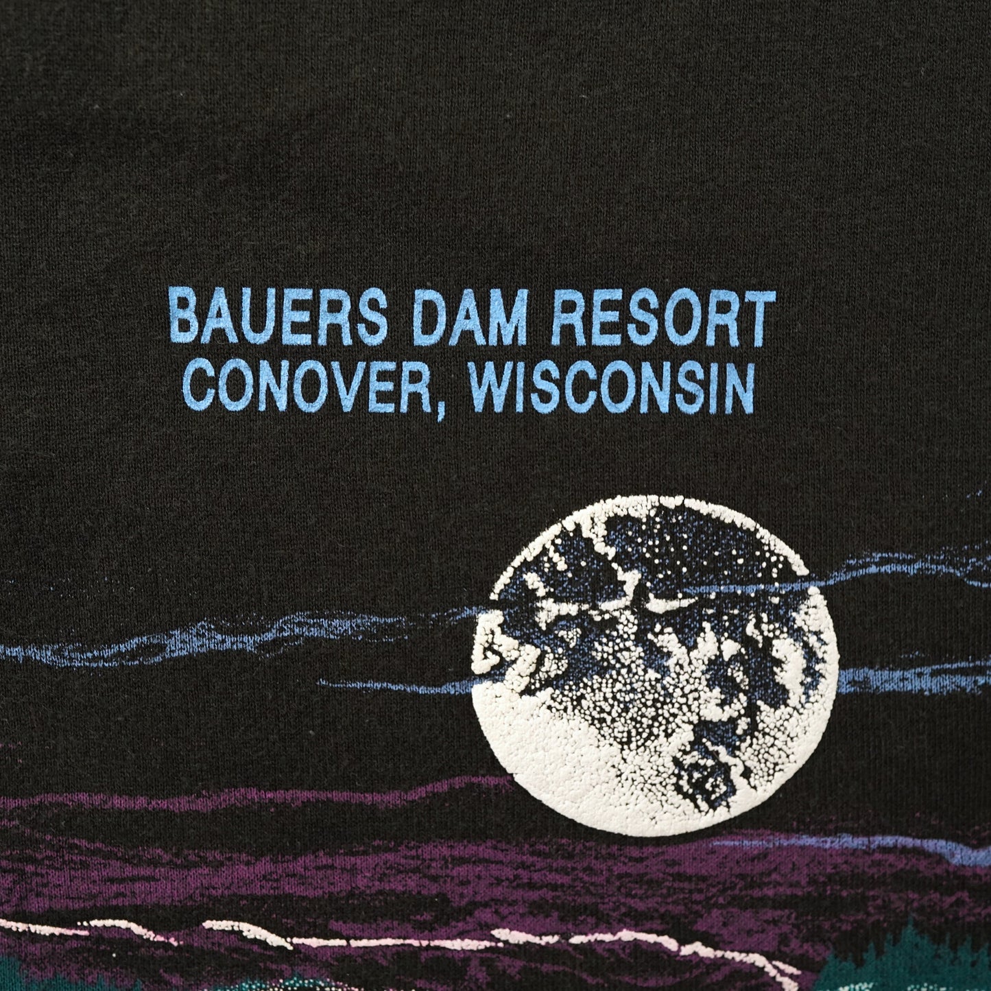 BAUERS DAM RESORT sweat