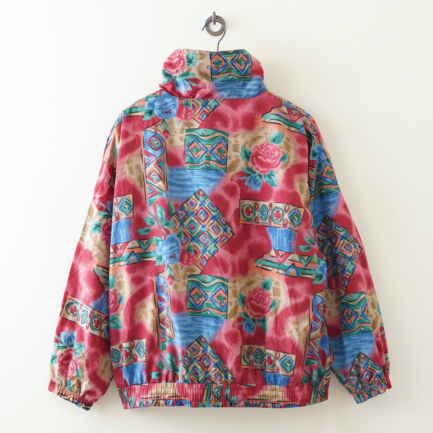 90s Pattern Nylon jacket