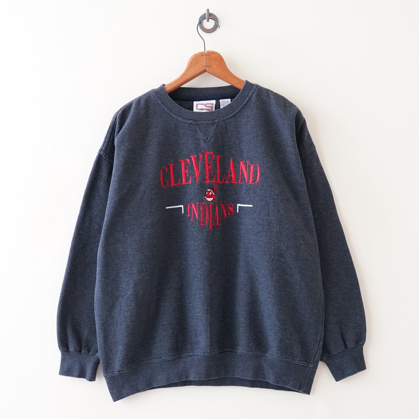 CLEVELAND INDIANS sweat