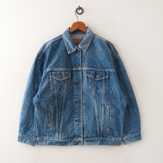 Levi's denim jacket