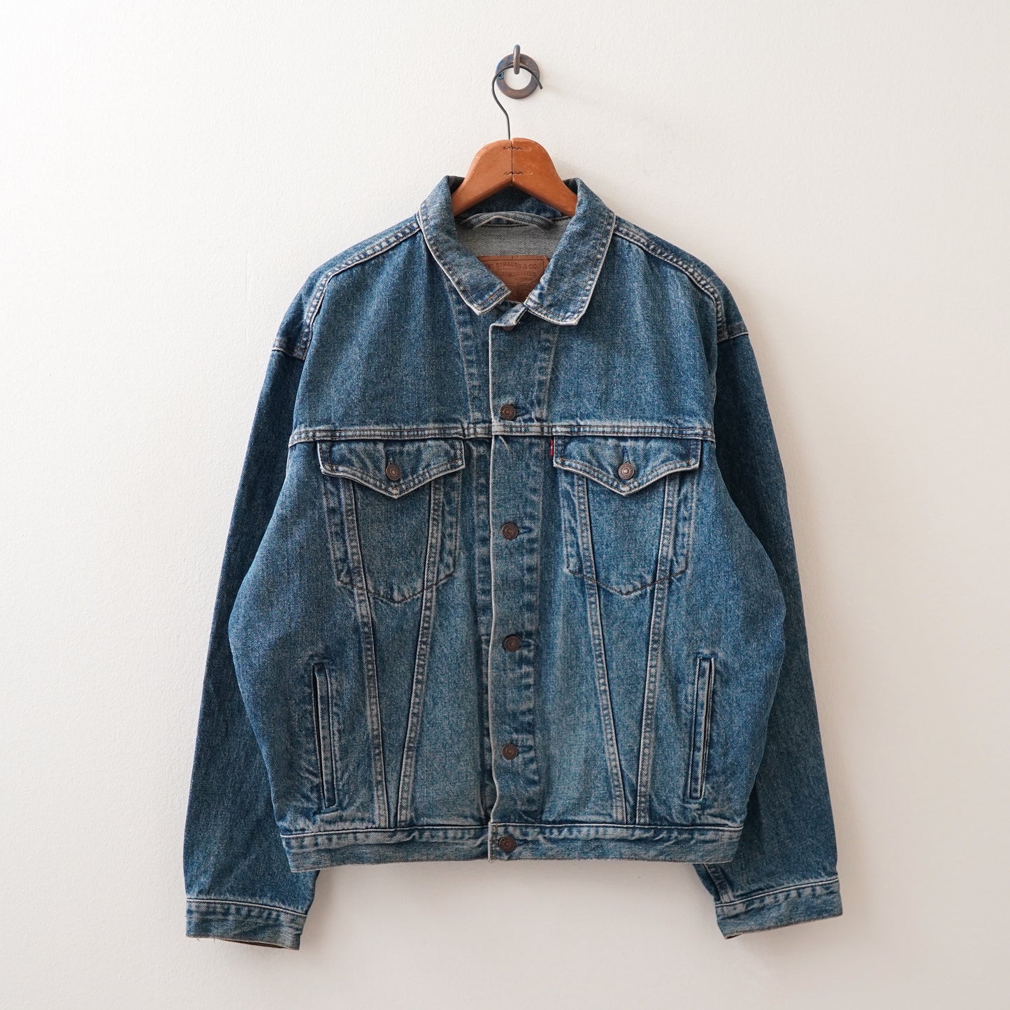 90s Levi's denim jacket