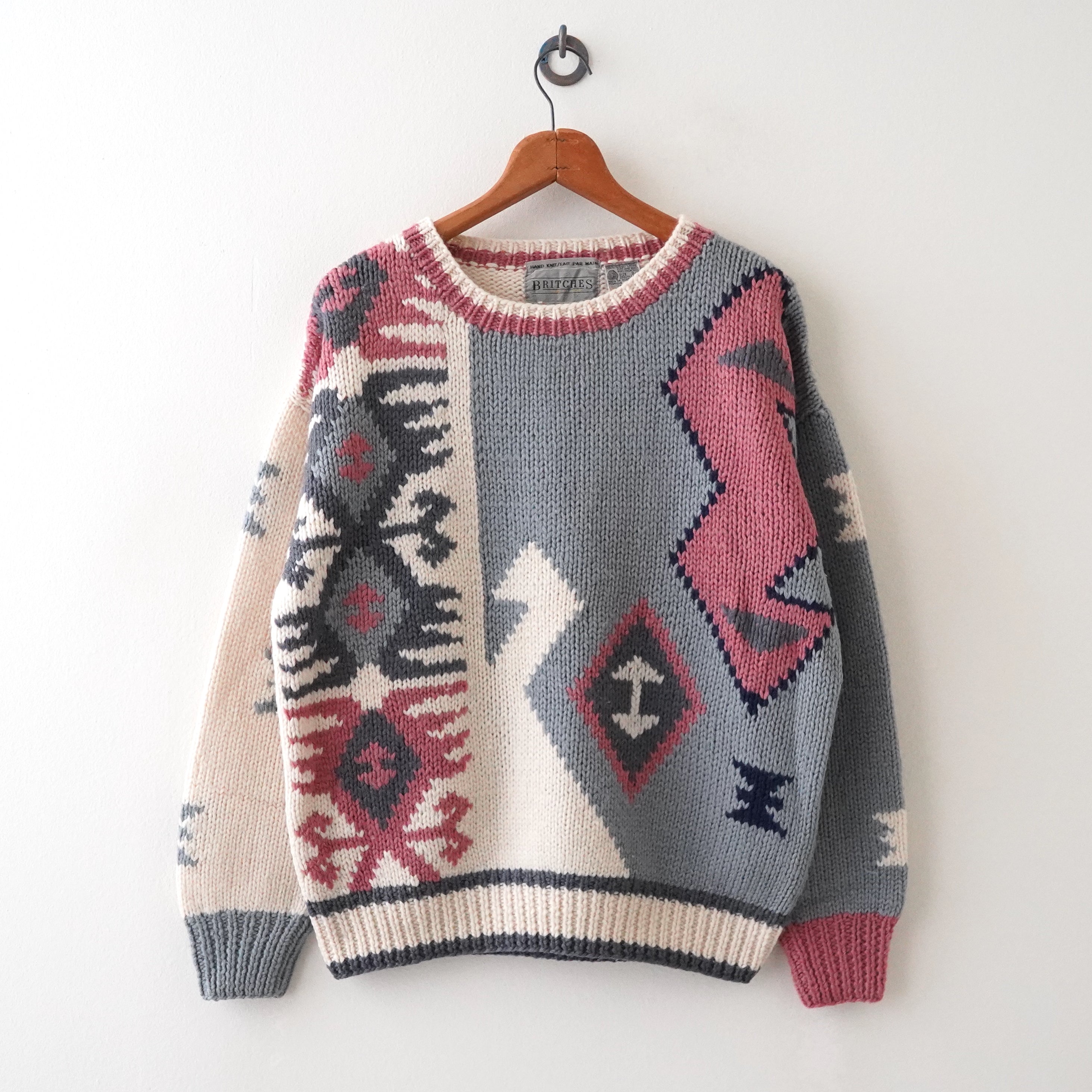 Wool sweater – NEVER KNOWS