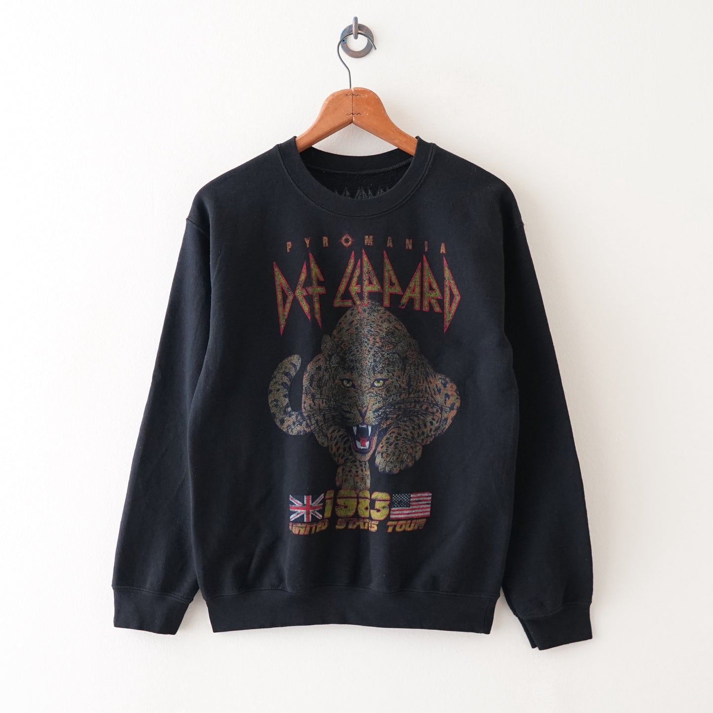 Def Leppard sweat