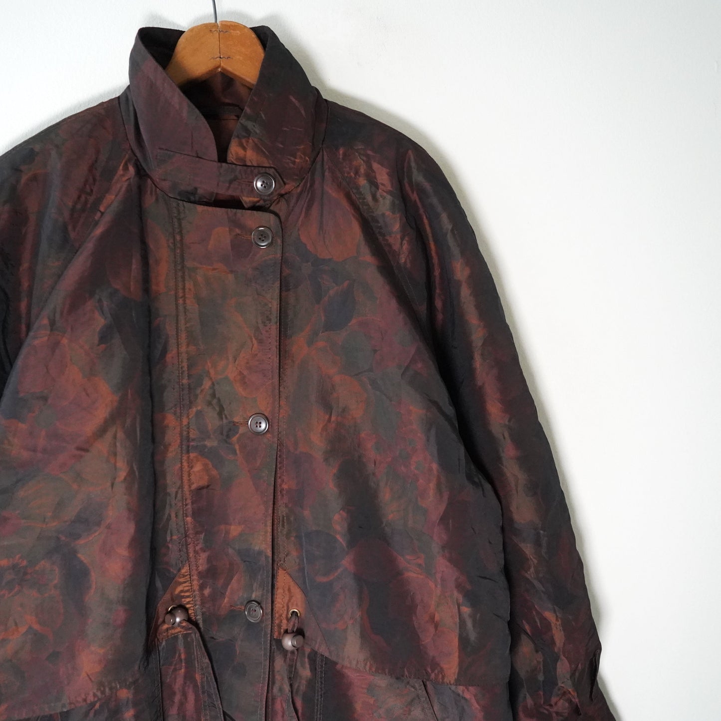 Leaf pattern military jacket