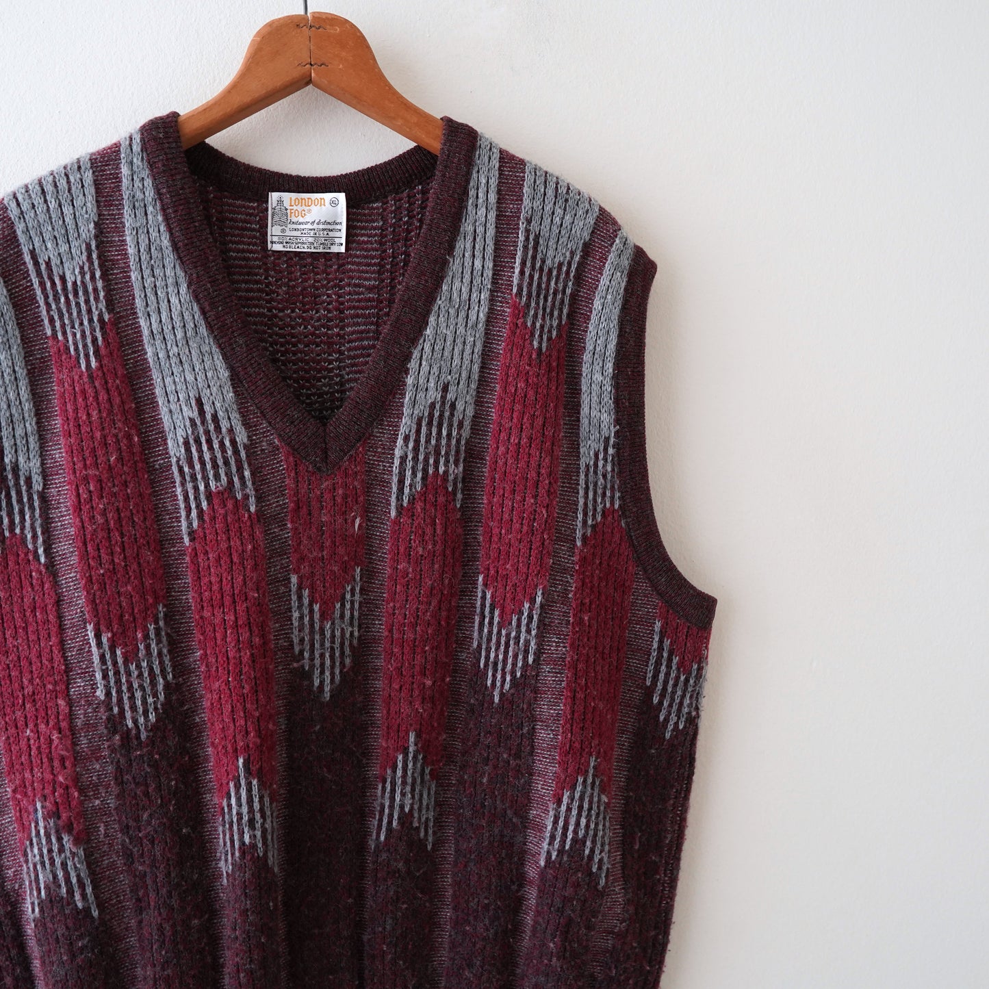 acrylic knit vest