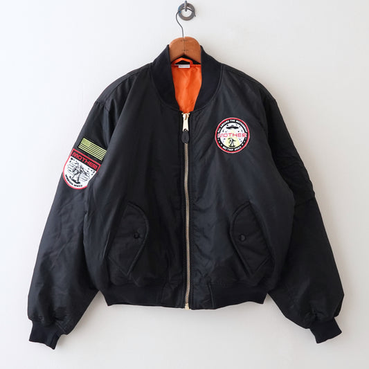 Reversible bomber jacket