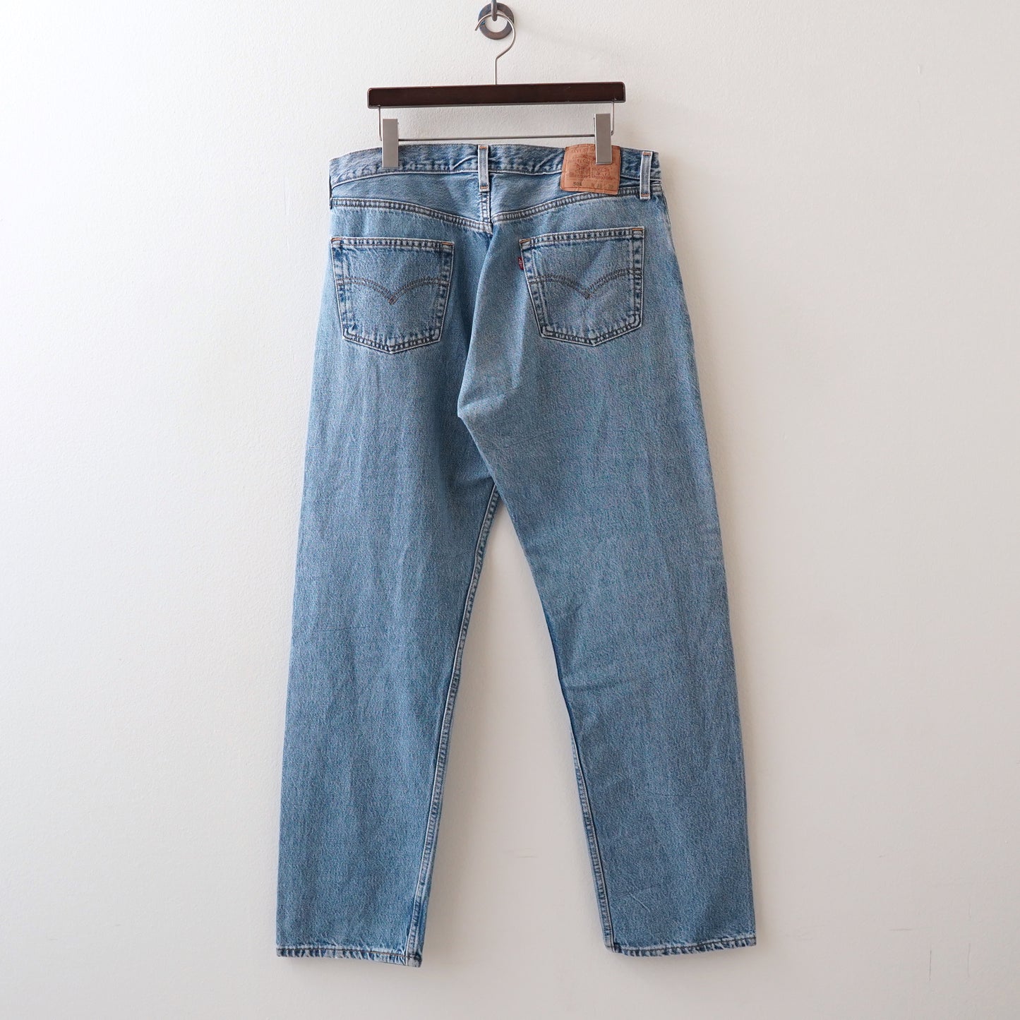 Levi's 501 tapered denim pants